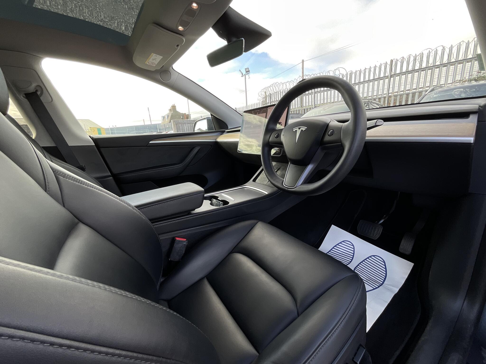Tesla Model Y view 8