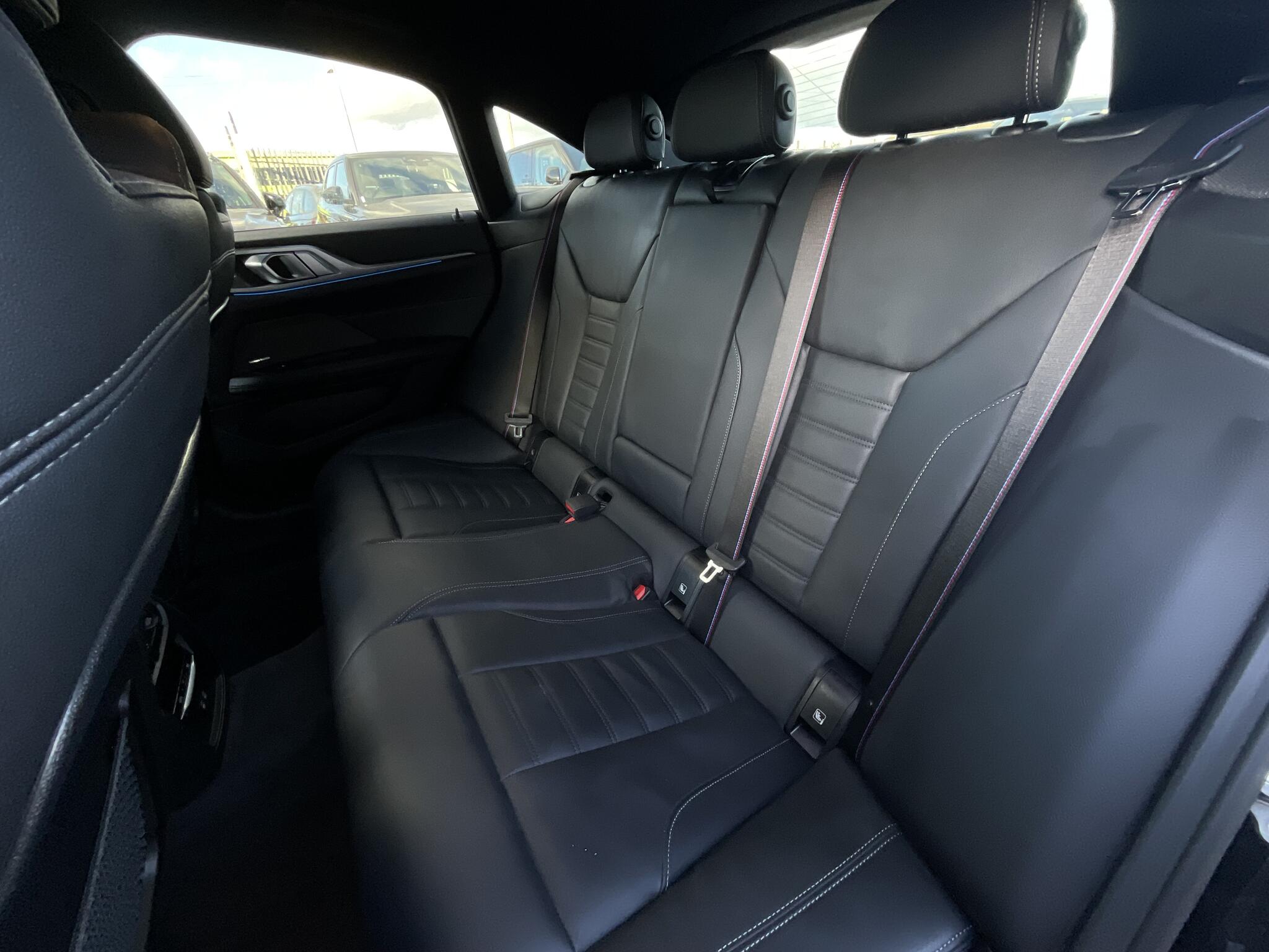 BMW i4 view 14