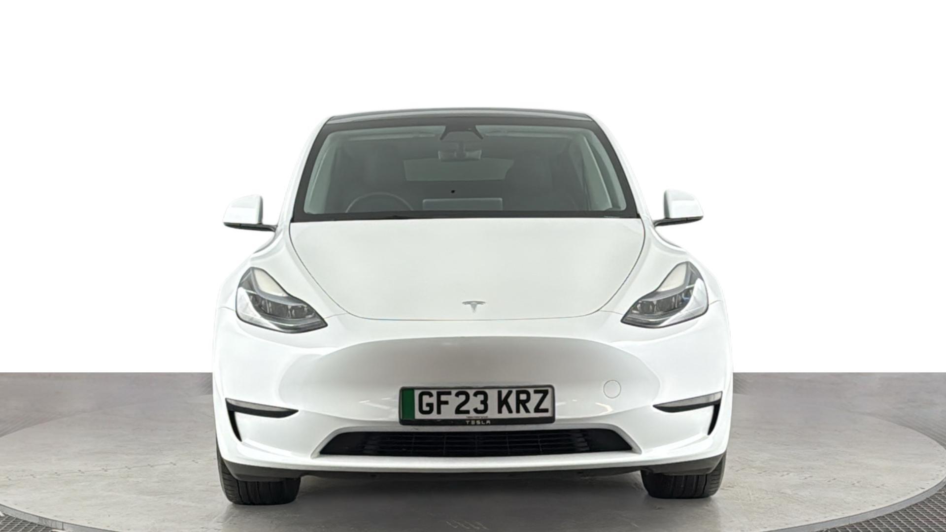 Tesla Model Y view 8