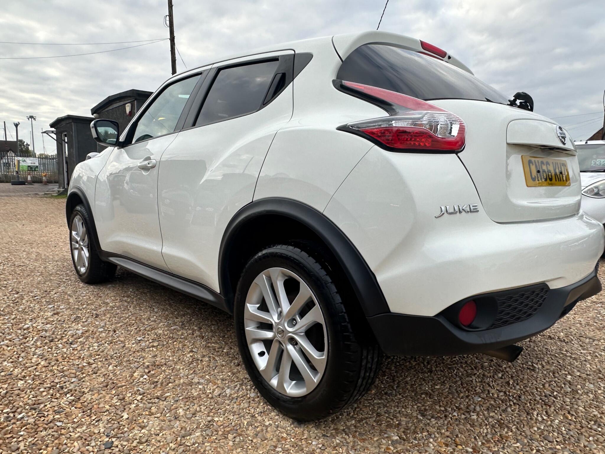Nissan Juke view 5