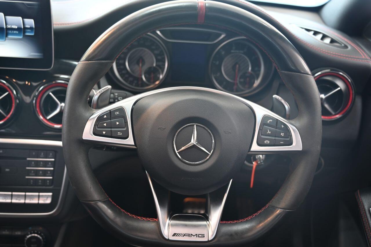 Mercedes-Benz Cla view 20