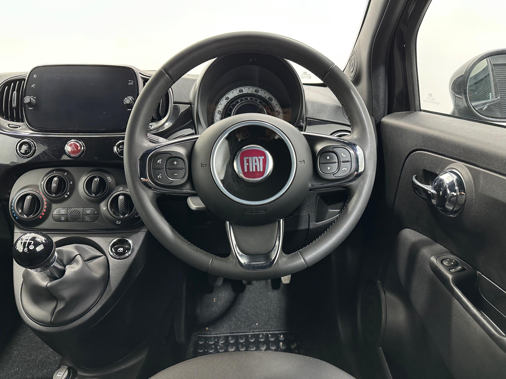 Fiat 500c view 13