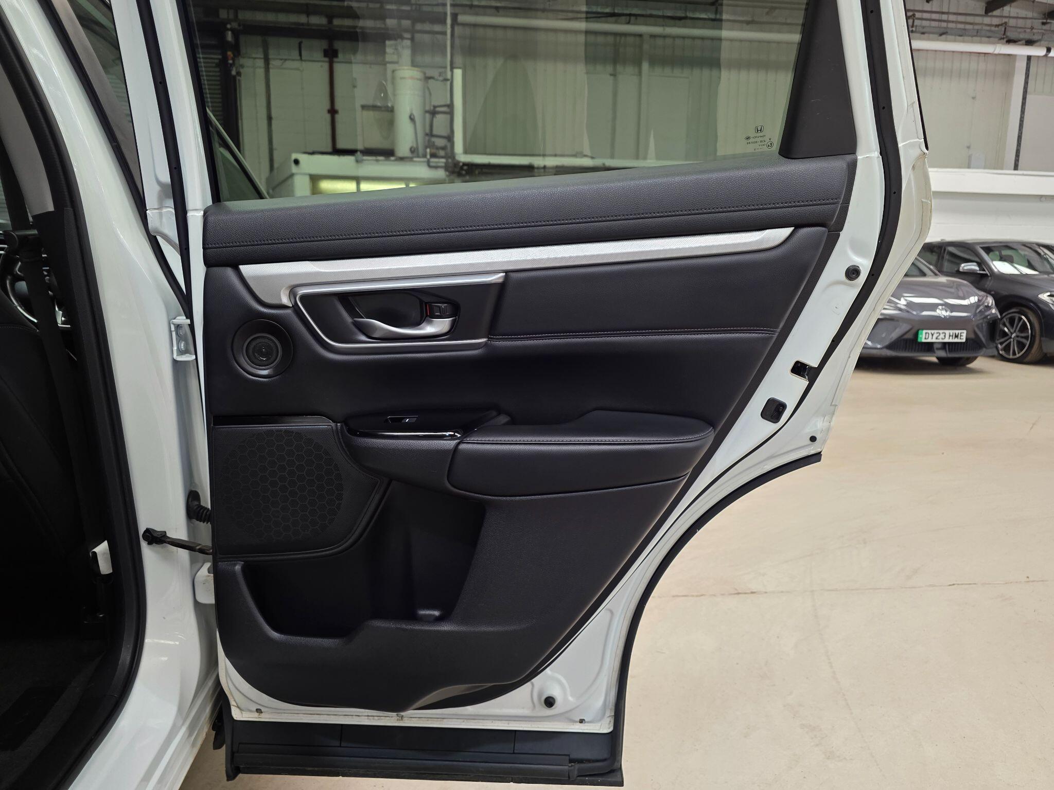 Honda CR-V view 18