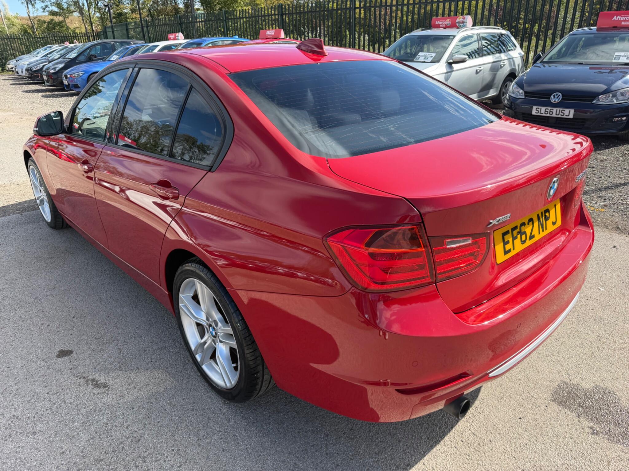 BMW 3 Series view 11