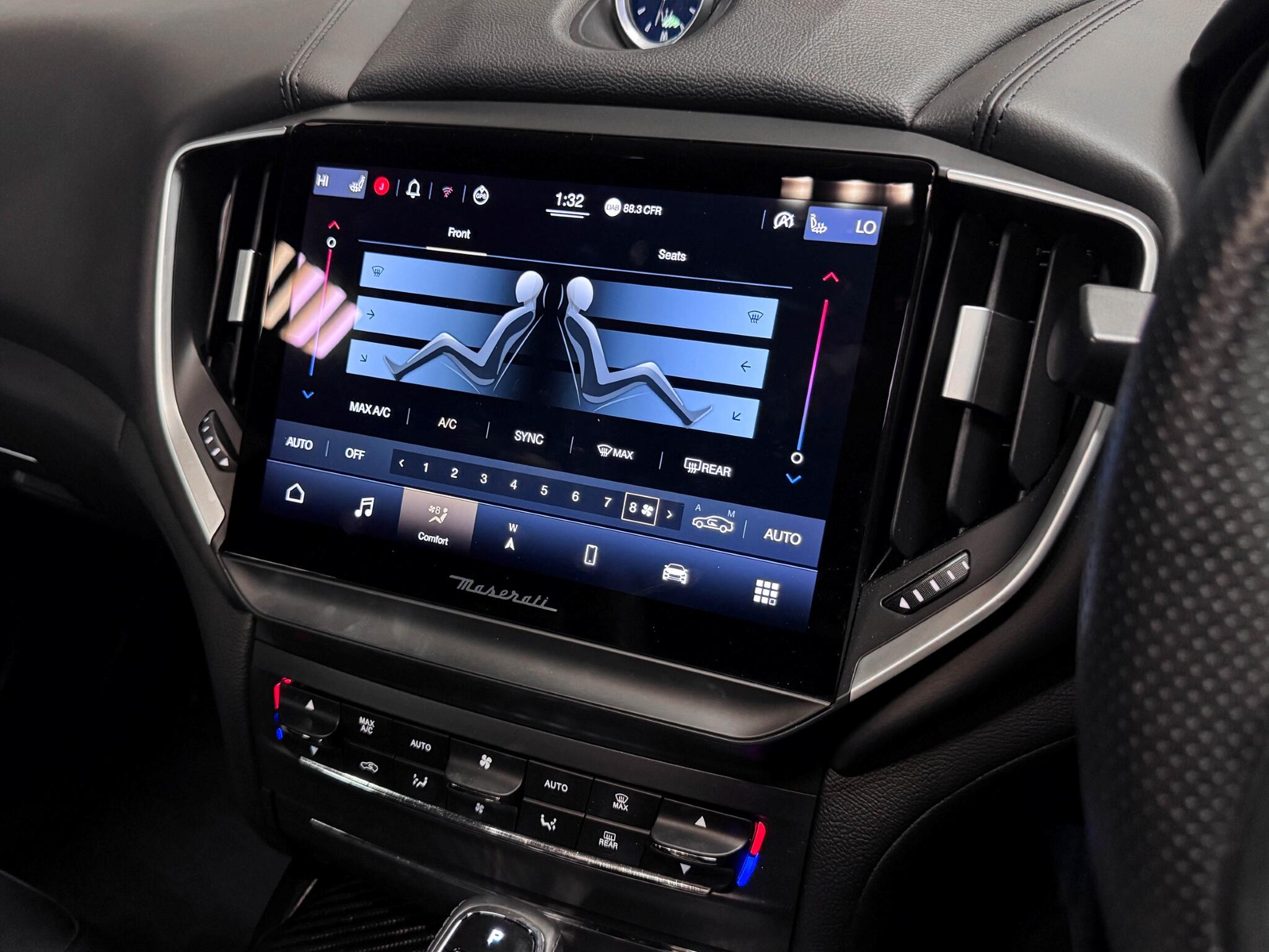 Maserati Ghibli view 33