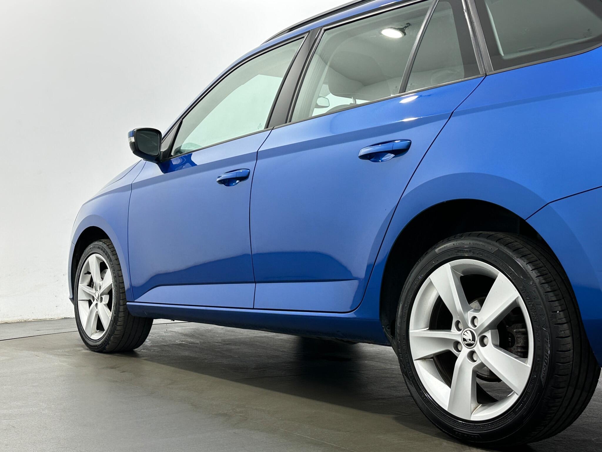 Skoda Fabia view 49