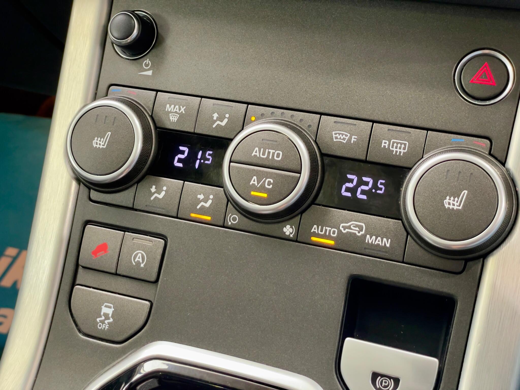 Land Rover Range Rover Evoque view 59