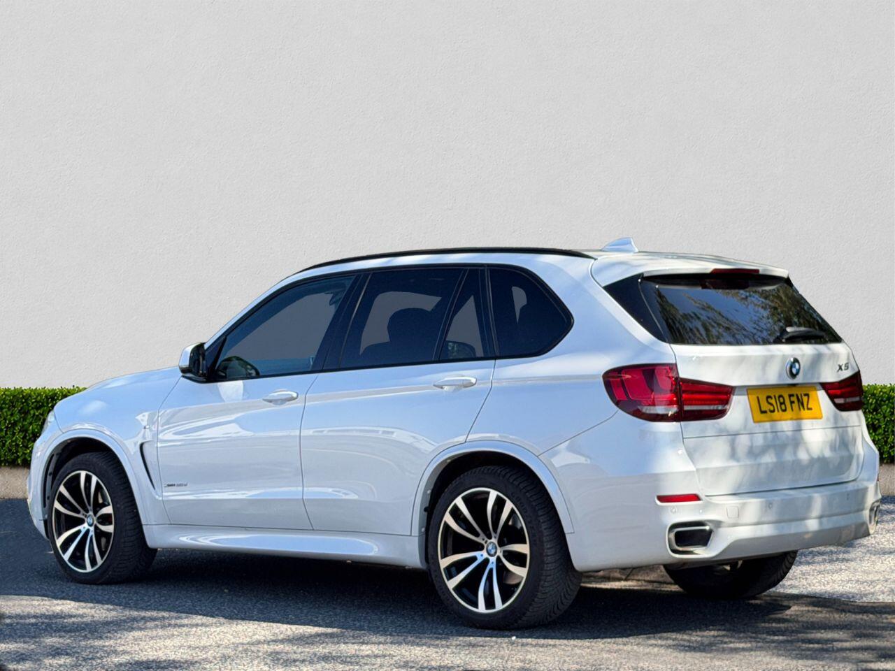 BMW X5 X5 view 5
