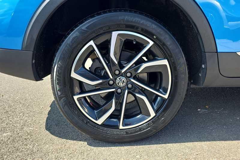 MG ZS view 40