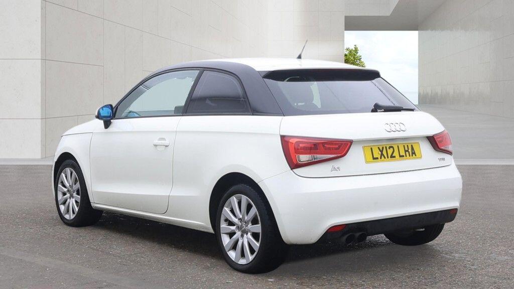 Audi A1 view 3
