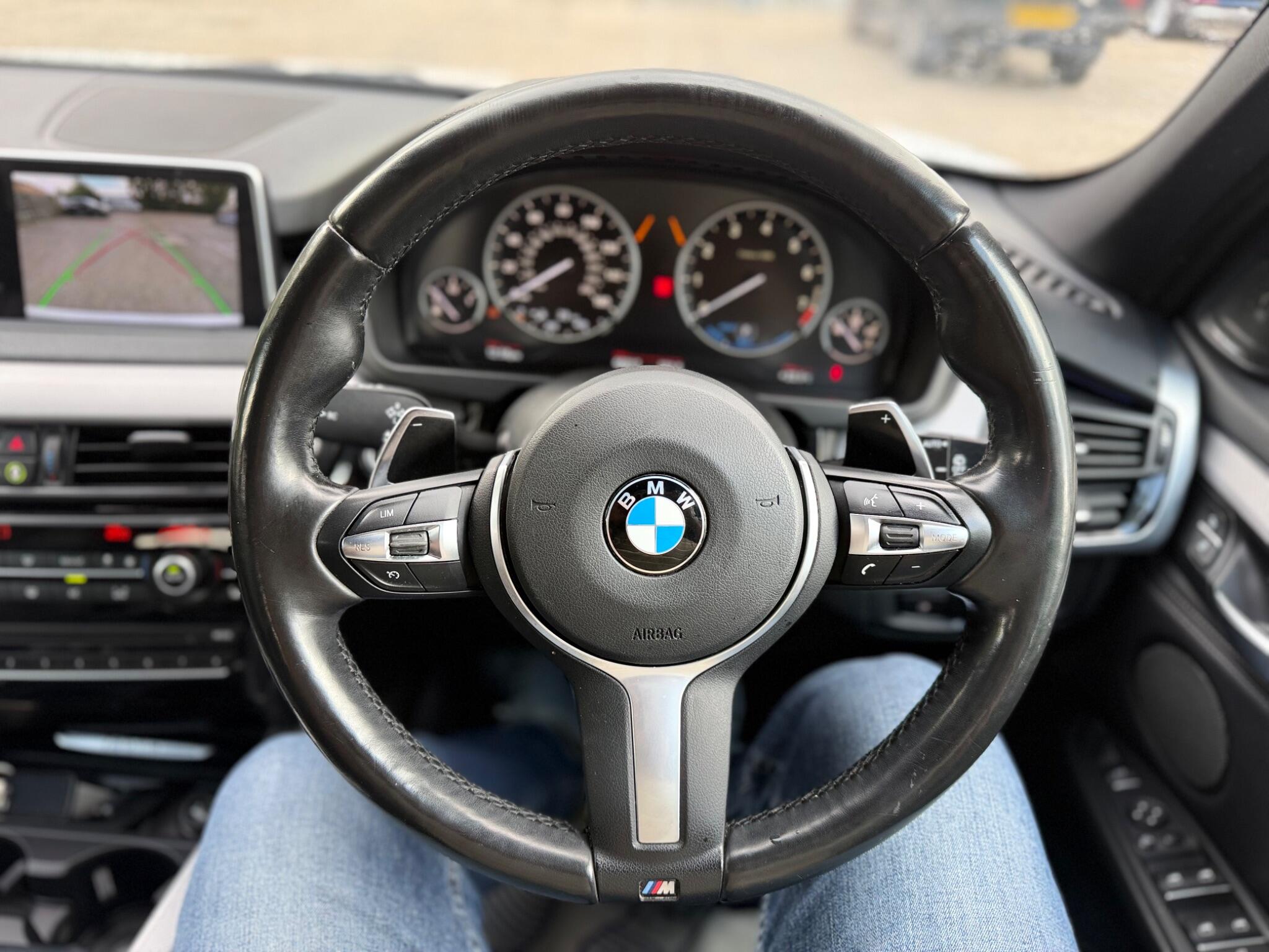 BMW X5 view 33