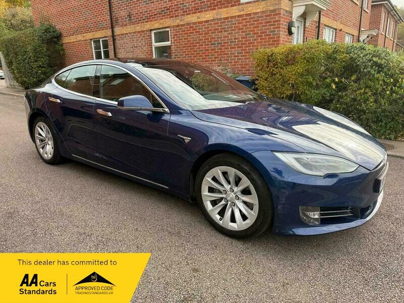 2017 Tesla Model S image 15