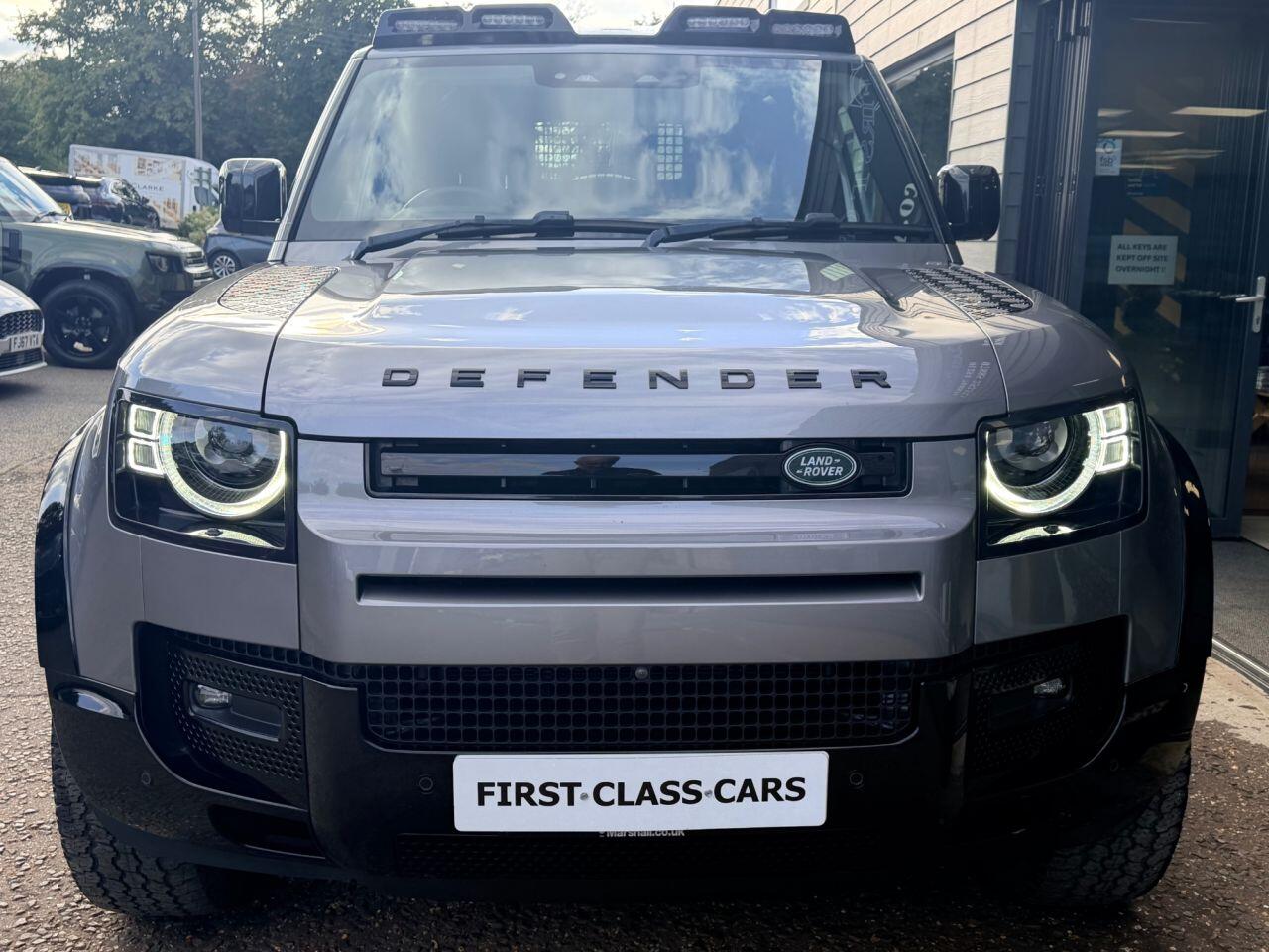 Land Rover Defender view 10