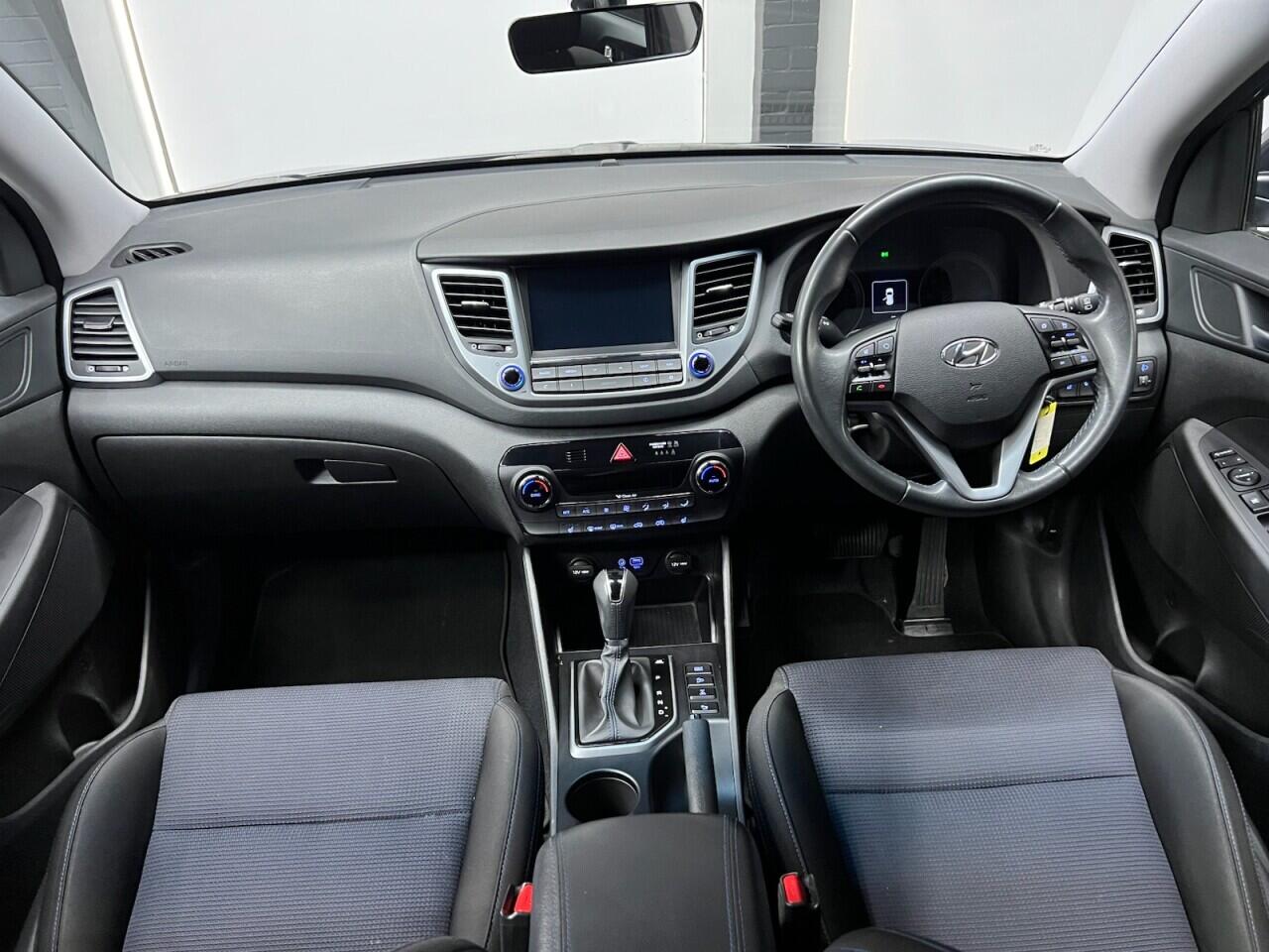 Hyundai Tucson view 2