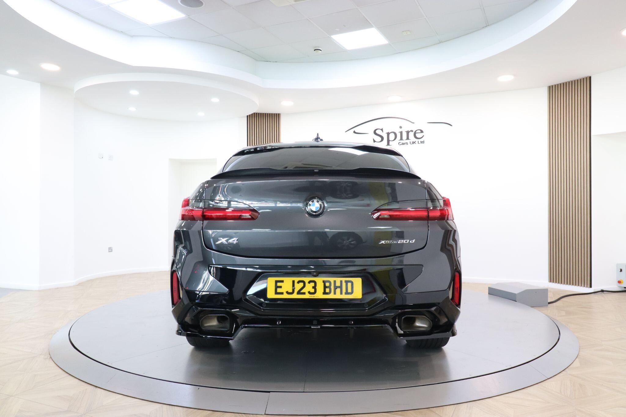 BMW X4 view 7