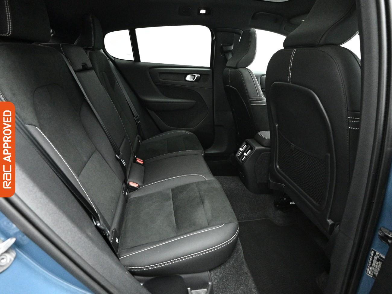 Volvo C40 view 14