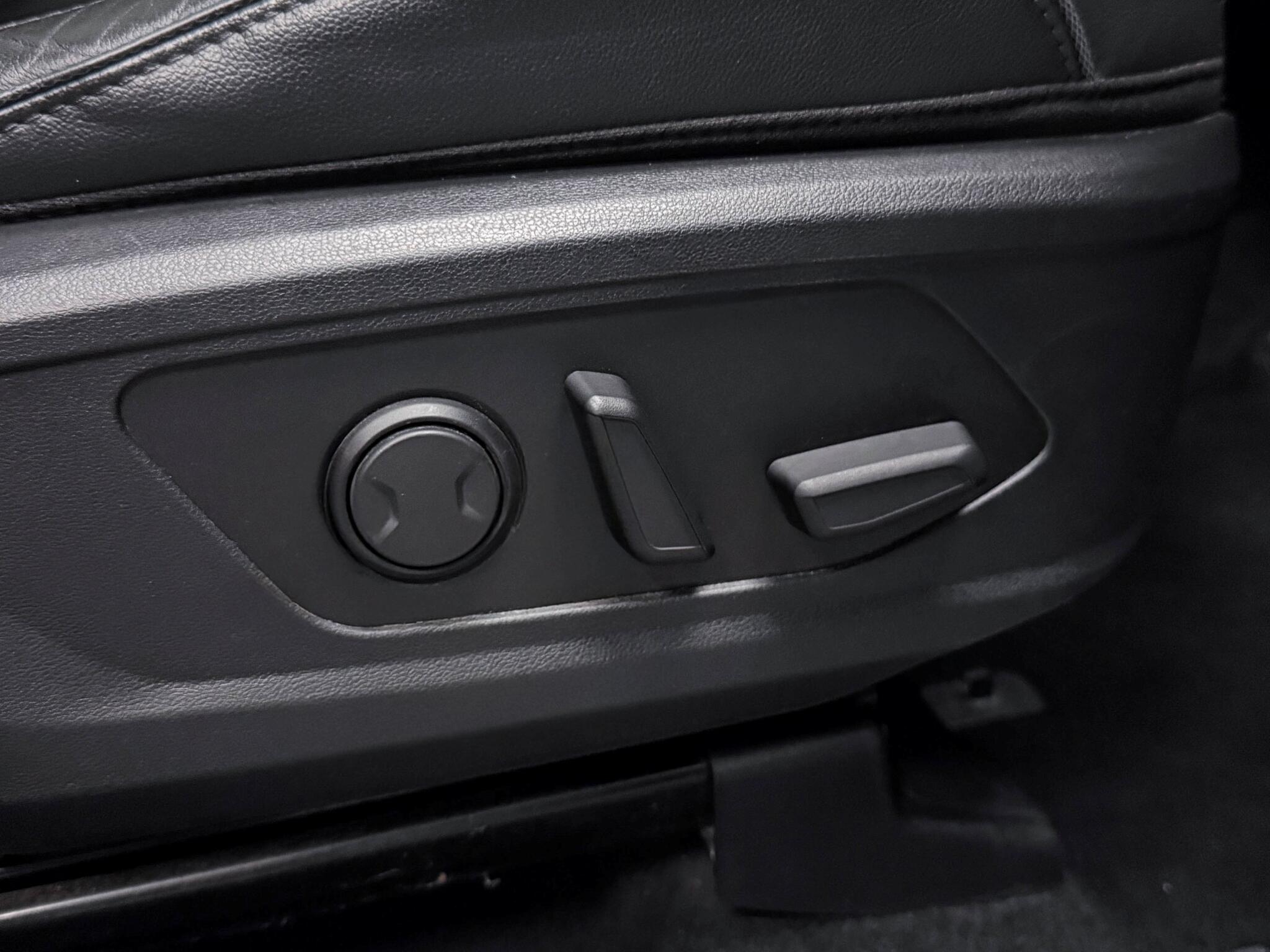 Hyundai Tucson view 24