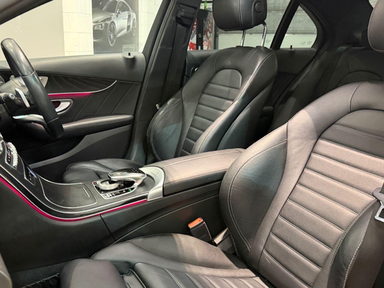 Mercedes-Benz C-Class view 40