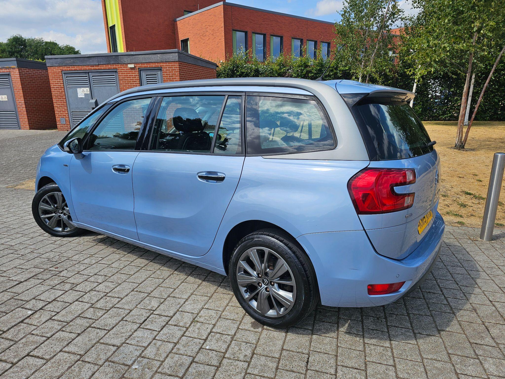Citroen Grand C4 Picasso view 40