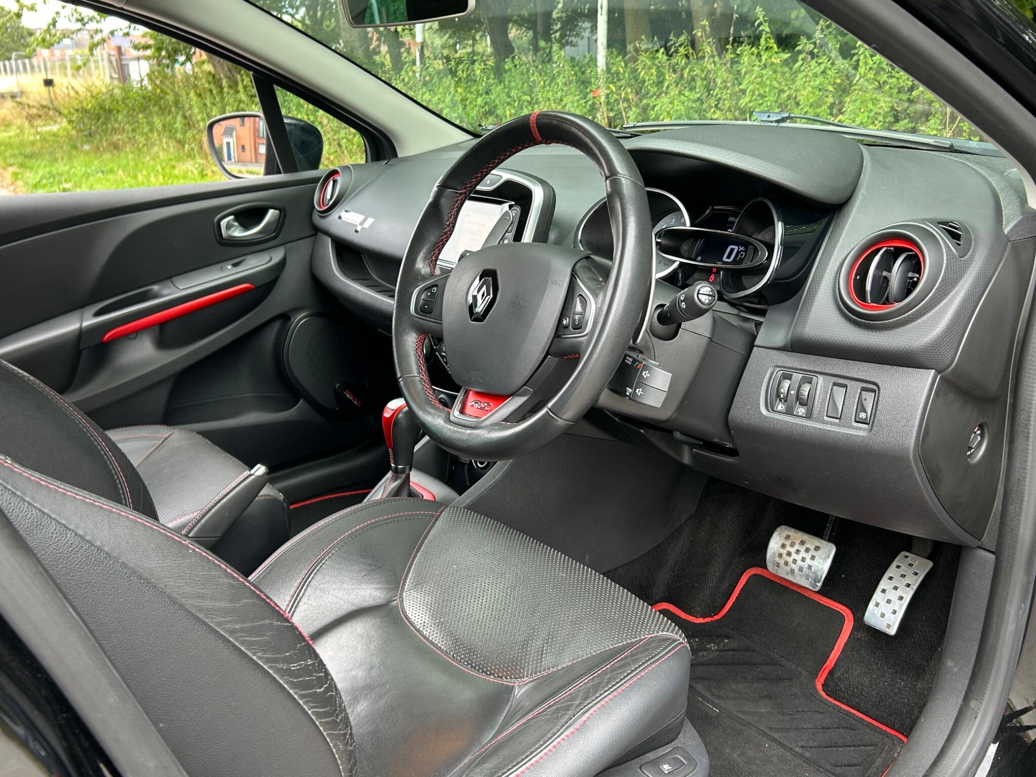 Renault Clio view 47