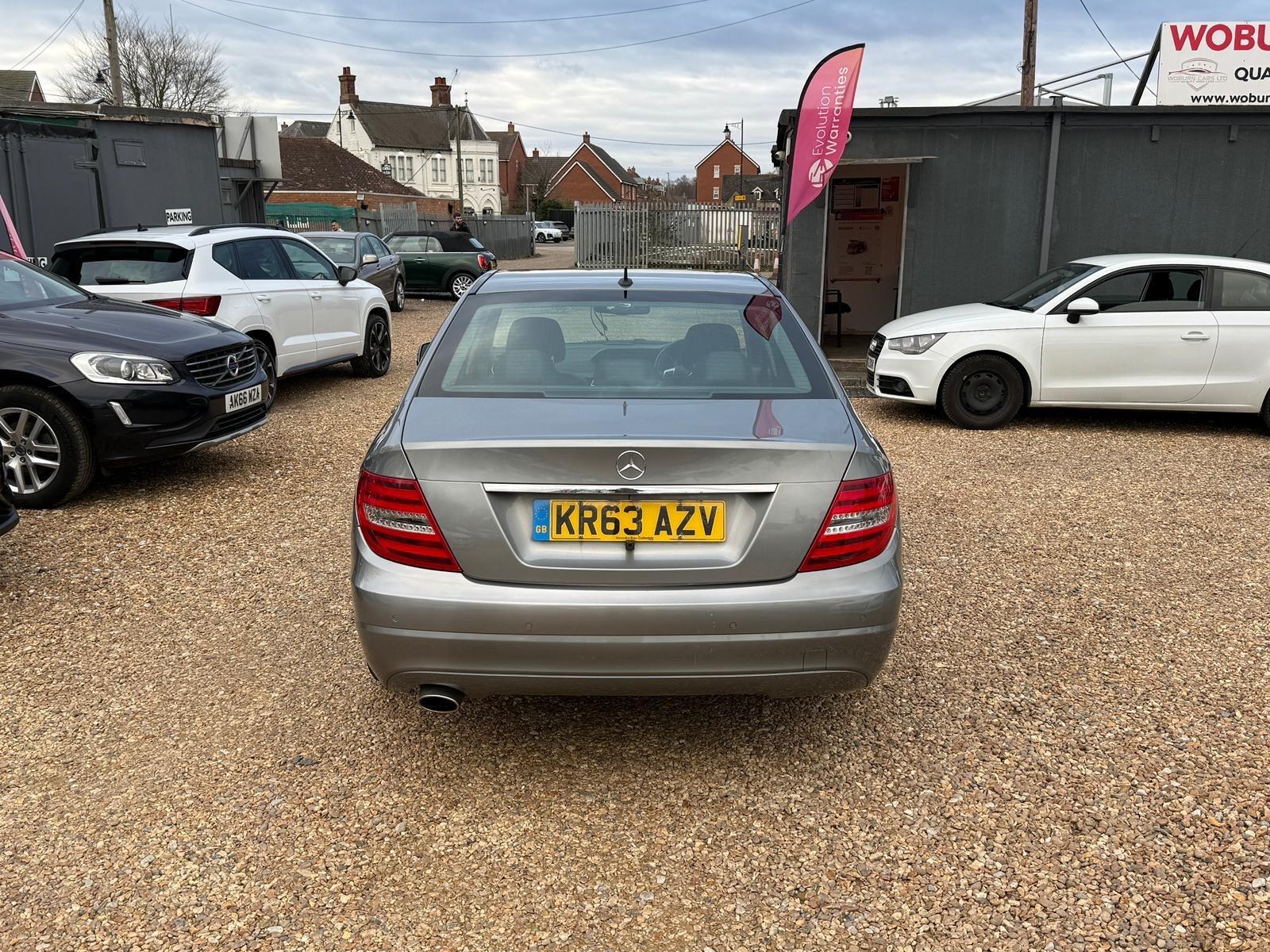 Mercedes-Benz C Class view 20