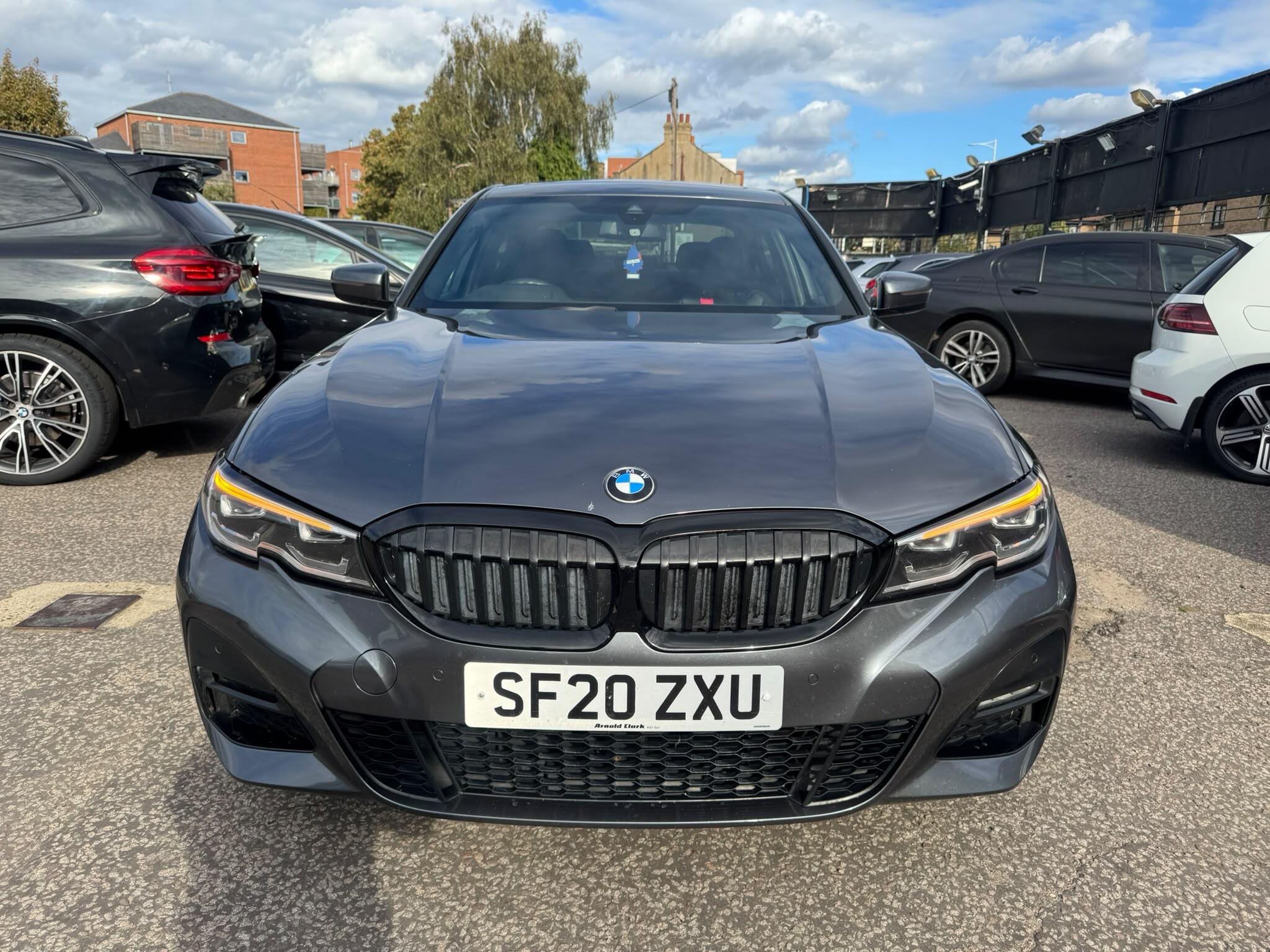 BMW 3 Series view 30