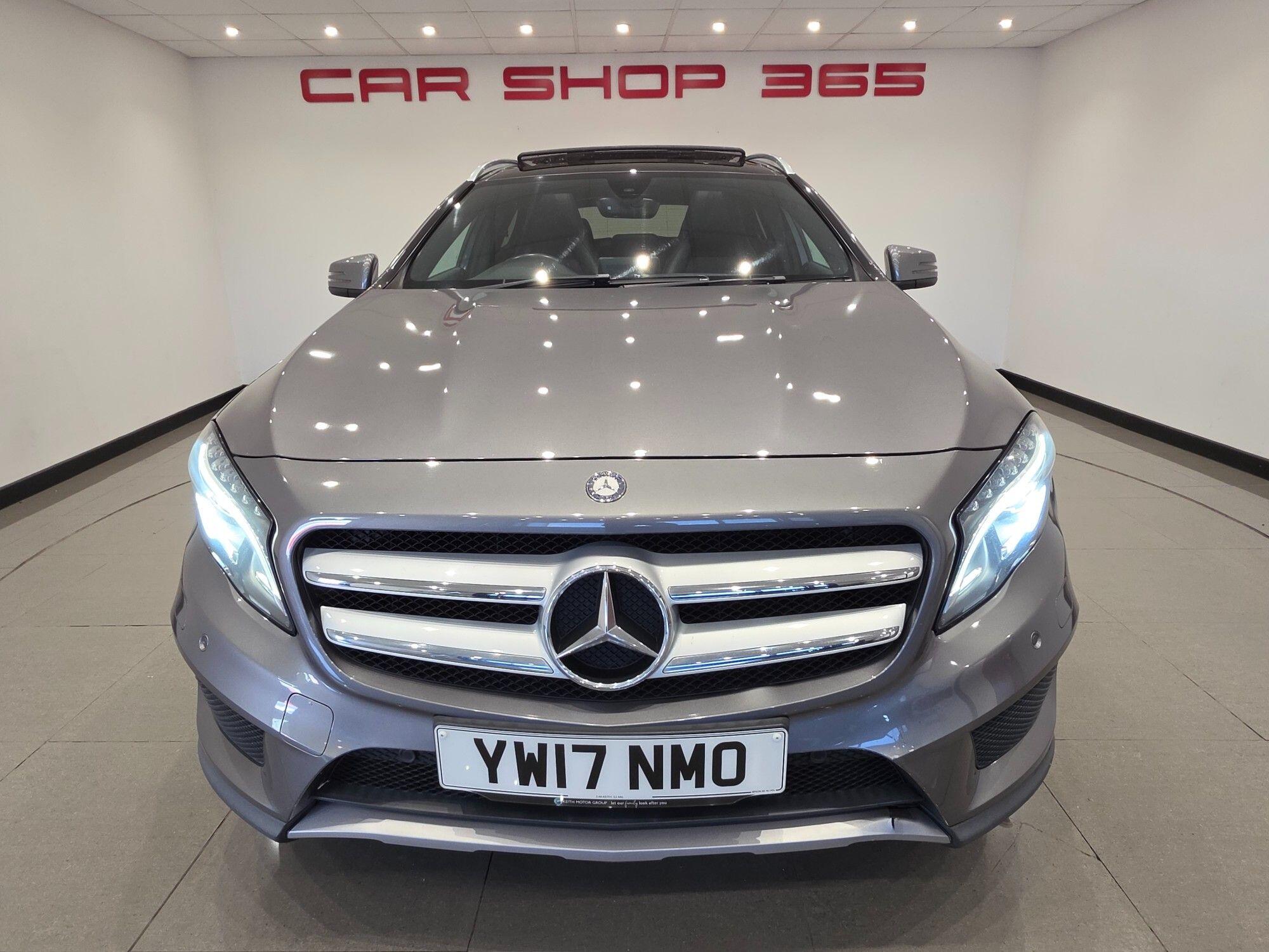 Mercedes-Benz GLA view 55