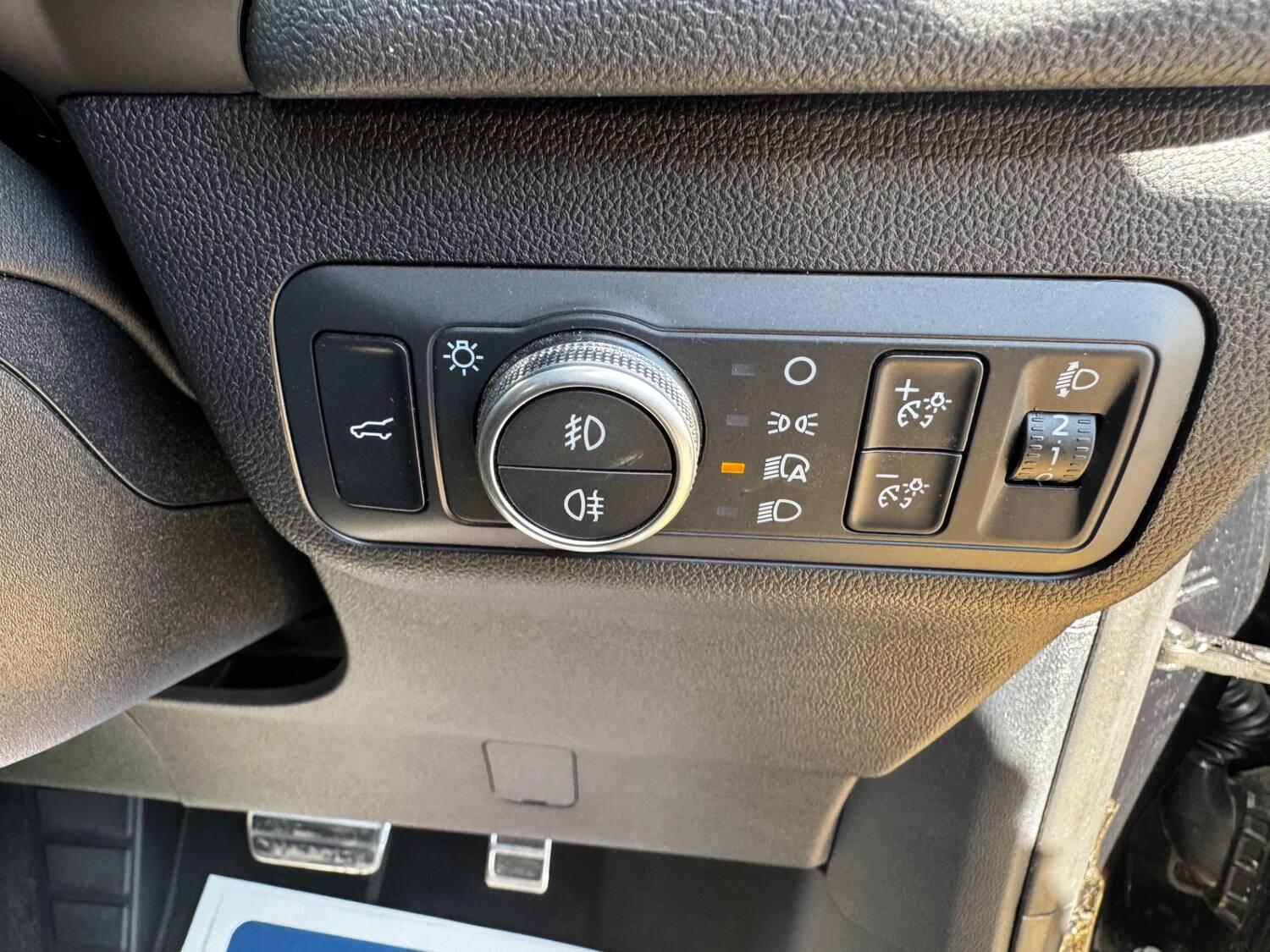 Ford Kuga view 26