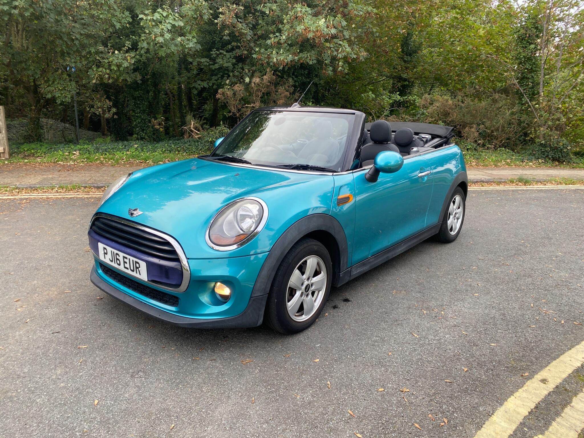 MINI Convertible 1.5 Cooper Euro 6 (s/s) 2dr
