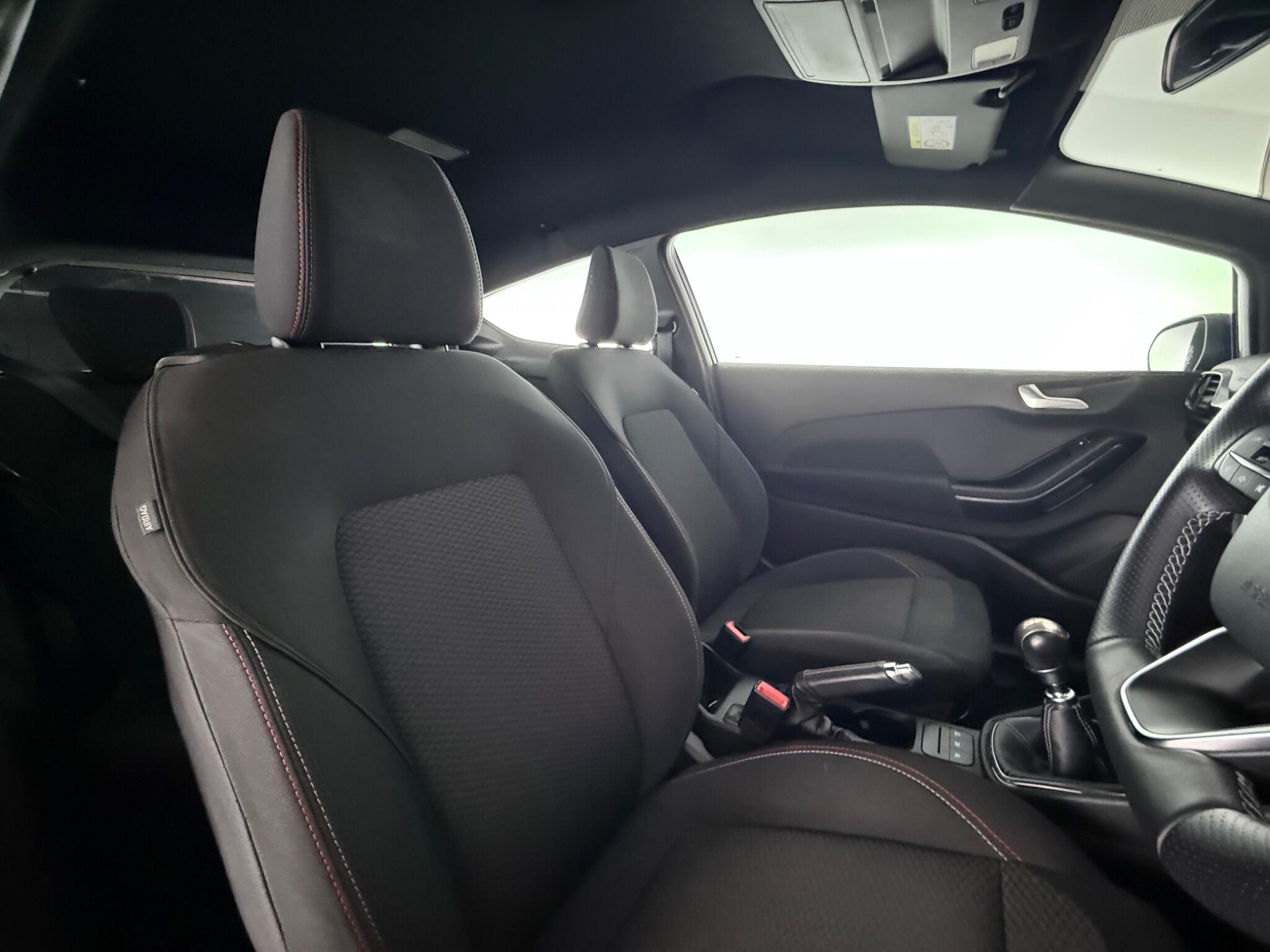 Ford Fiesta view 30