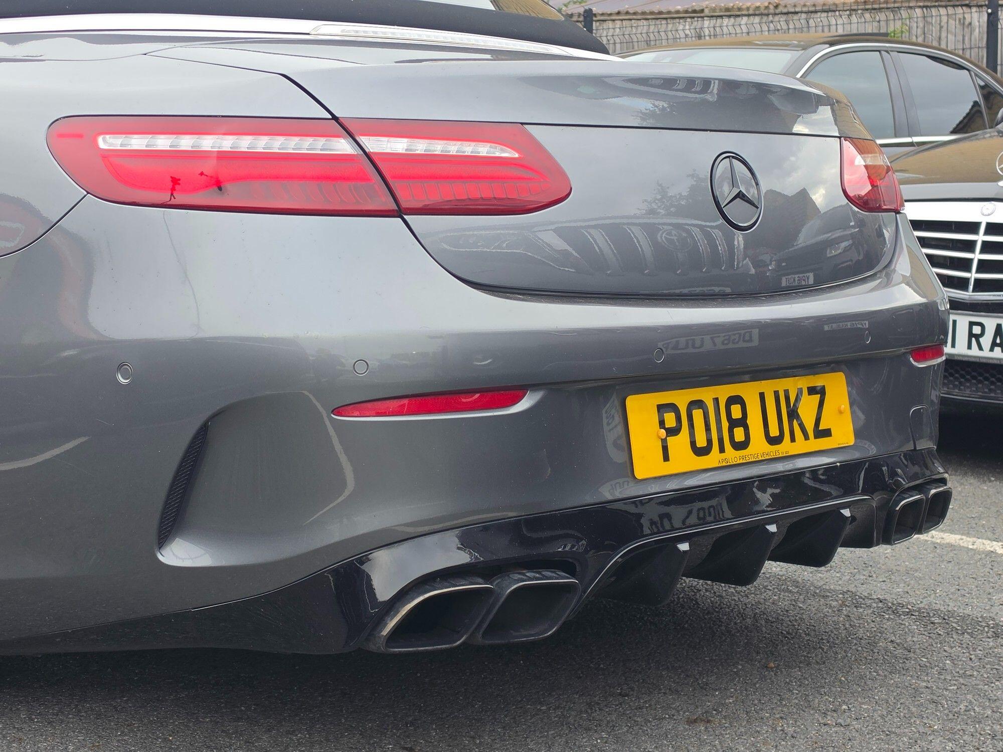 Mercedes-Benz E-Class view 10