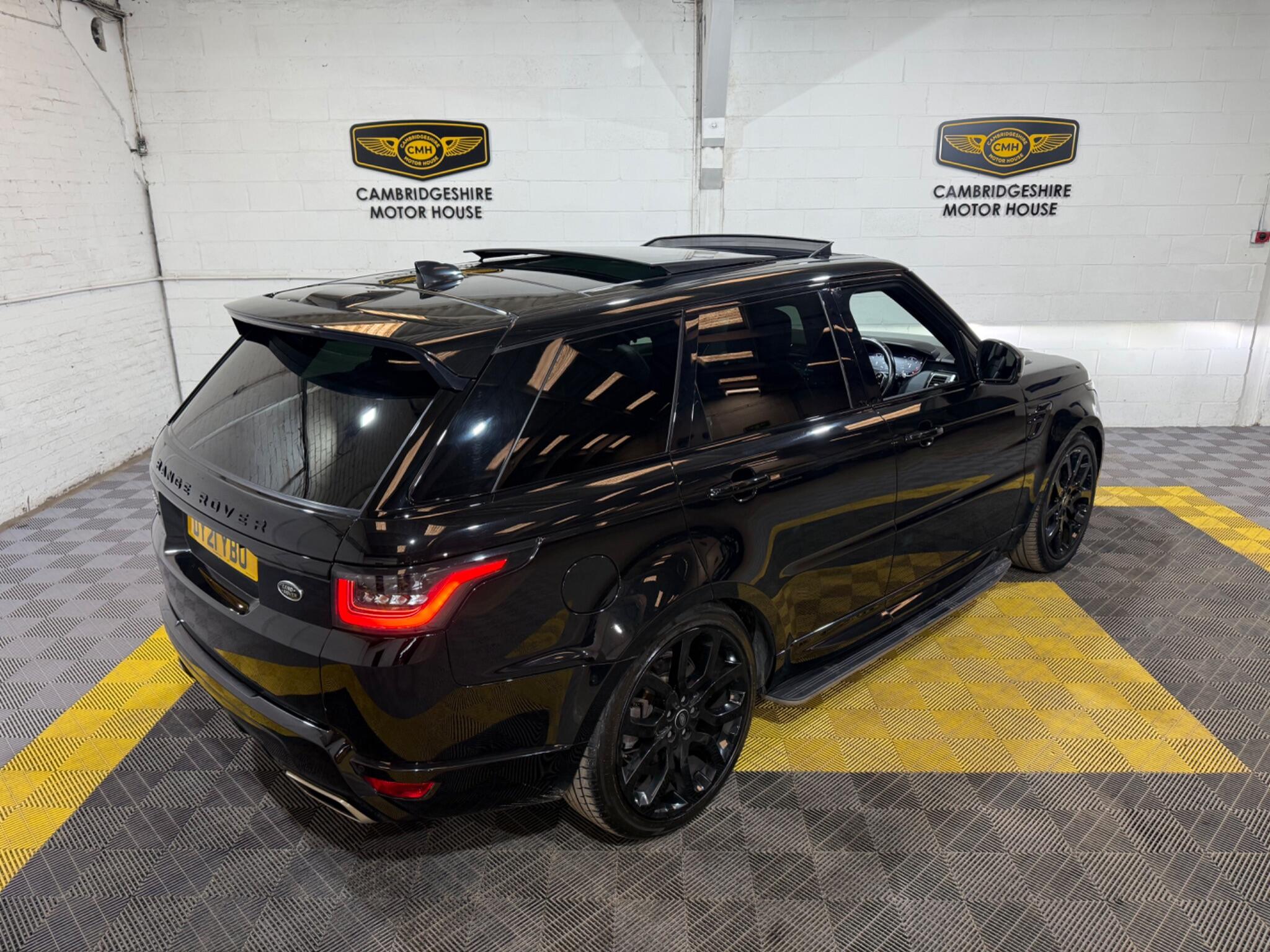 Land Rover Range Rover Sport view 17