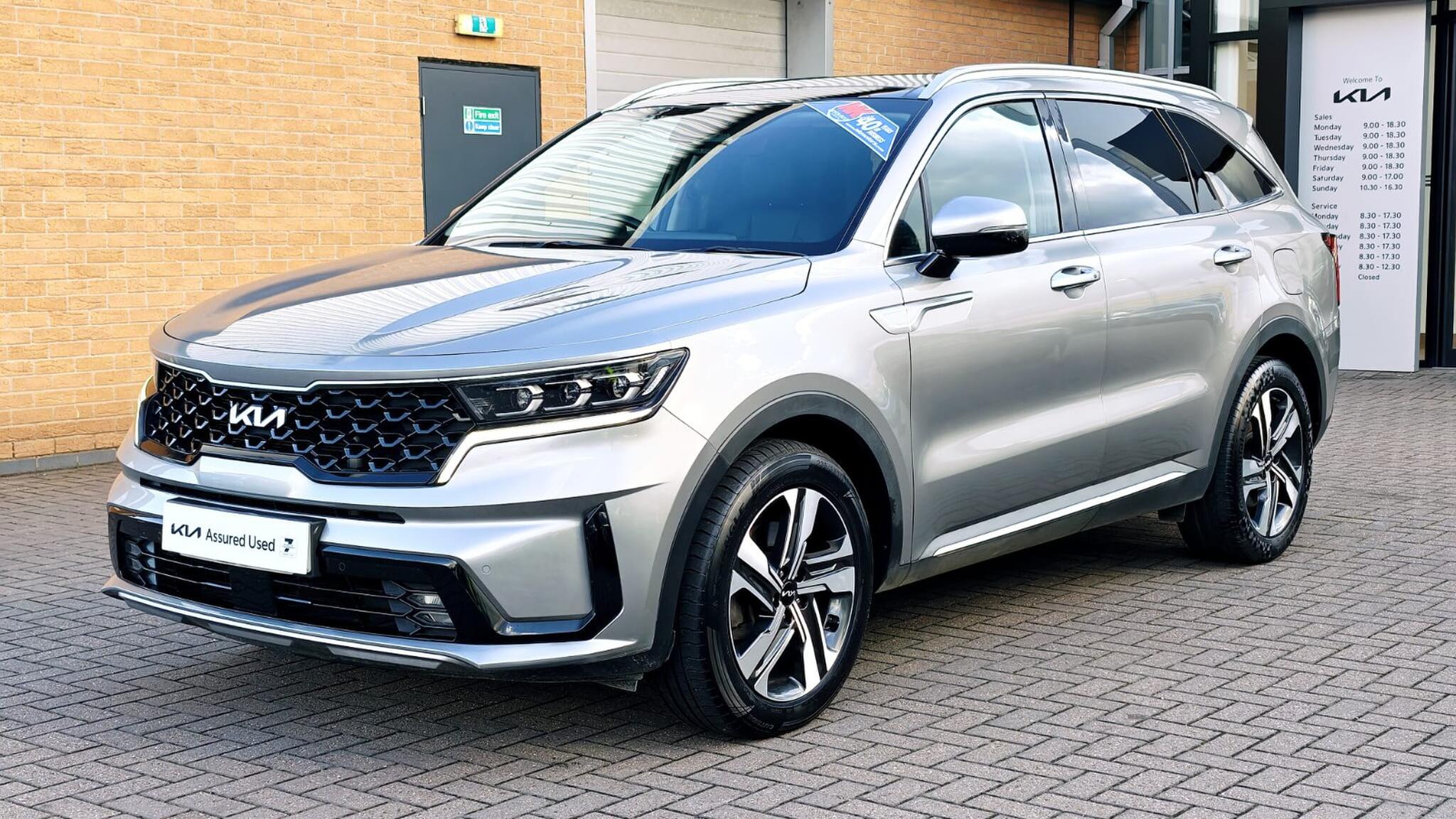 Kia Sorento view 4