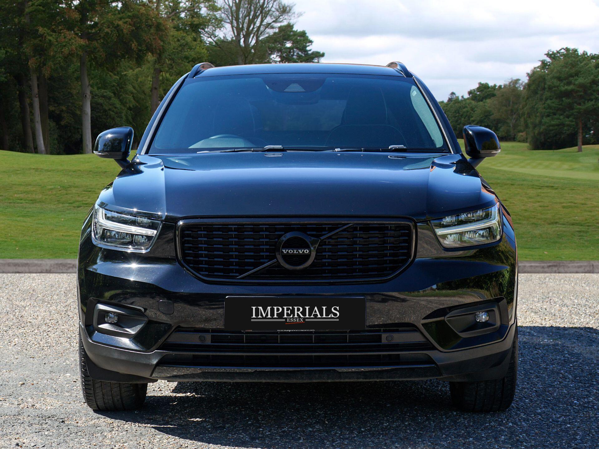 Volvo XC40 view 9