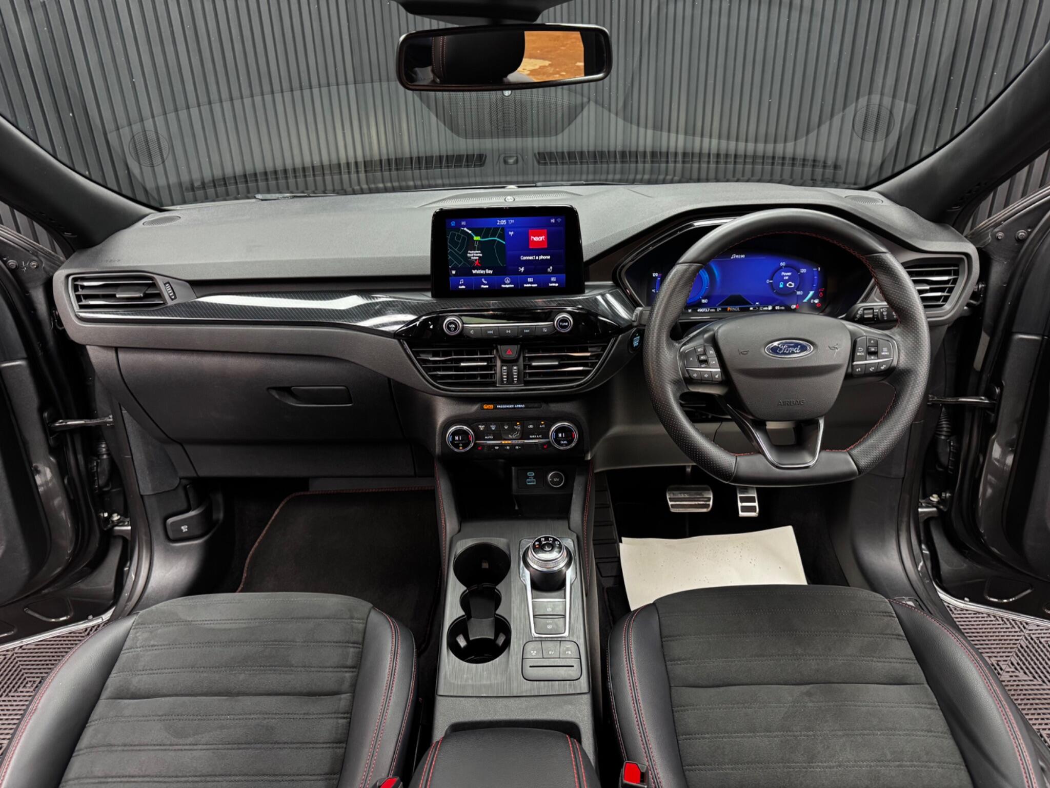 Ford Kuga view 4