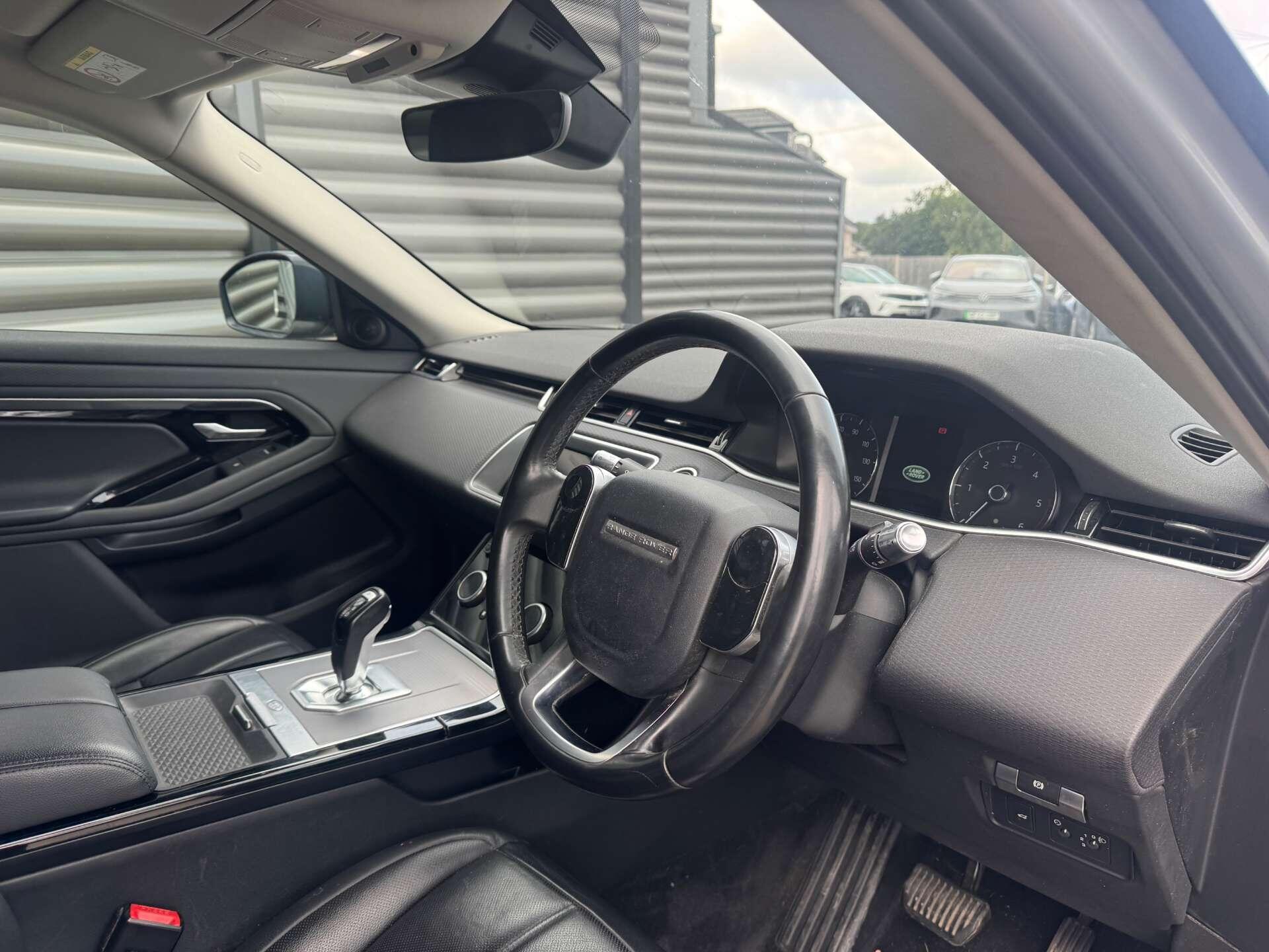 Land Rover Range Rover Evoque view 16