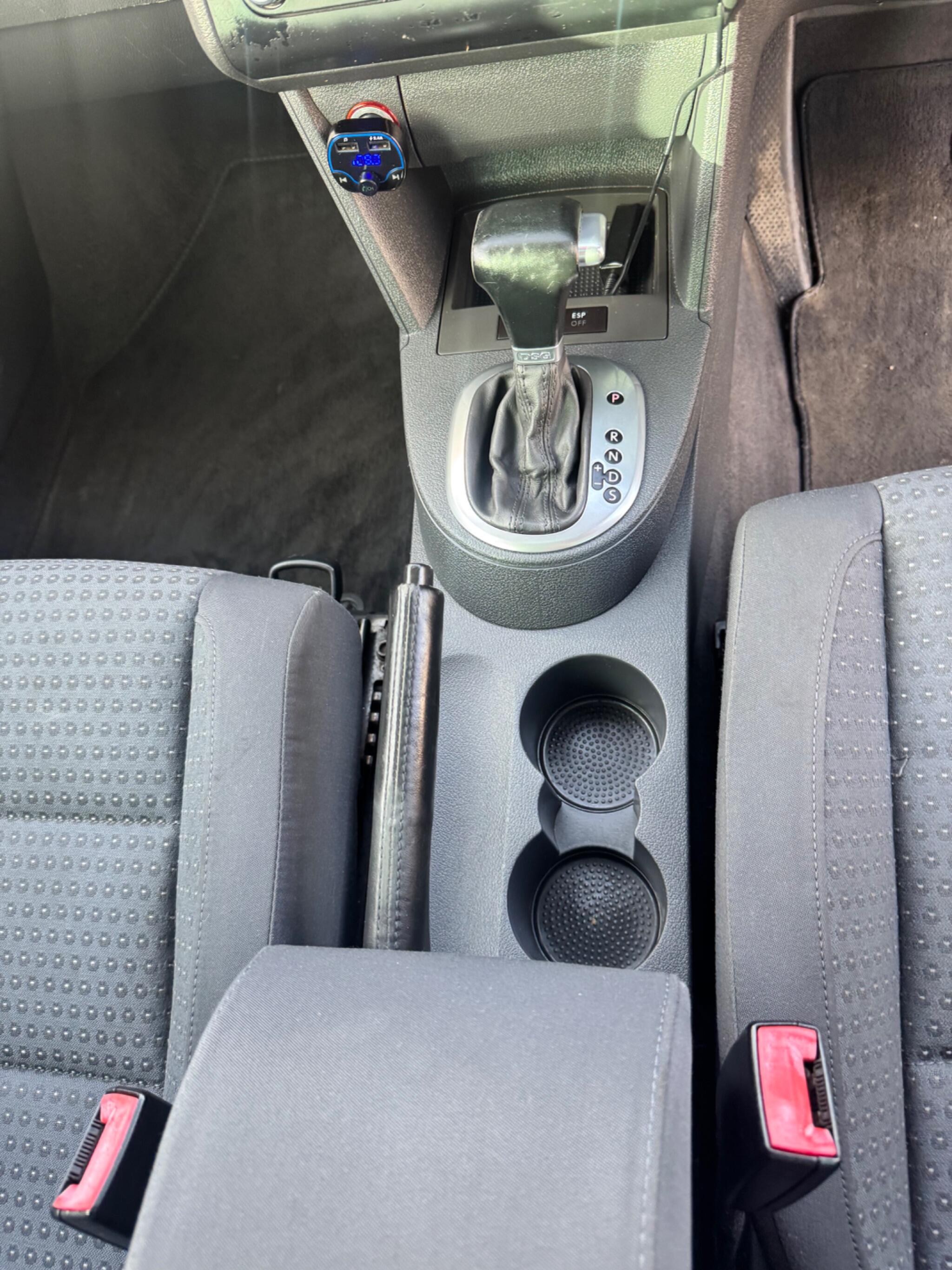 Volkswagen Touran view 19