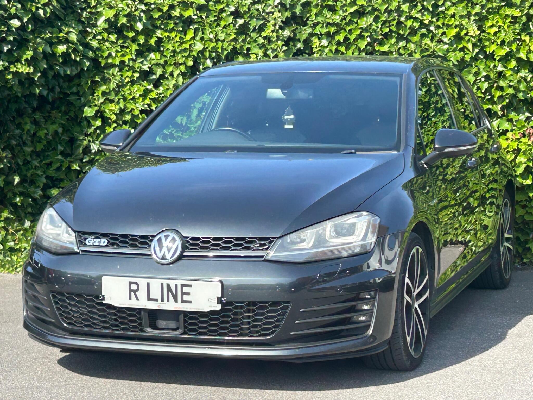 Volkswagen Golf view 7