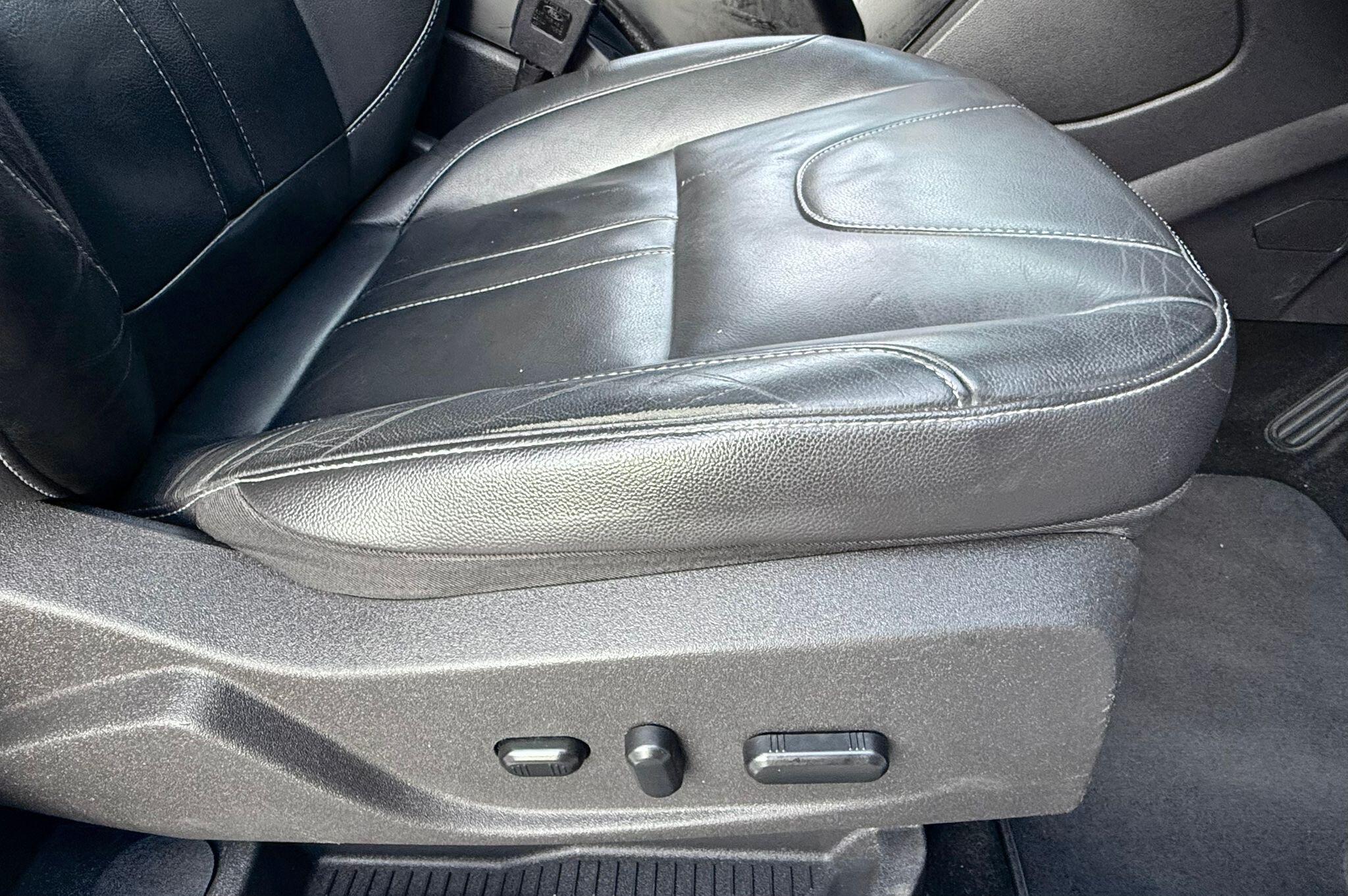 Ford Kuga view 11