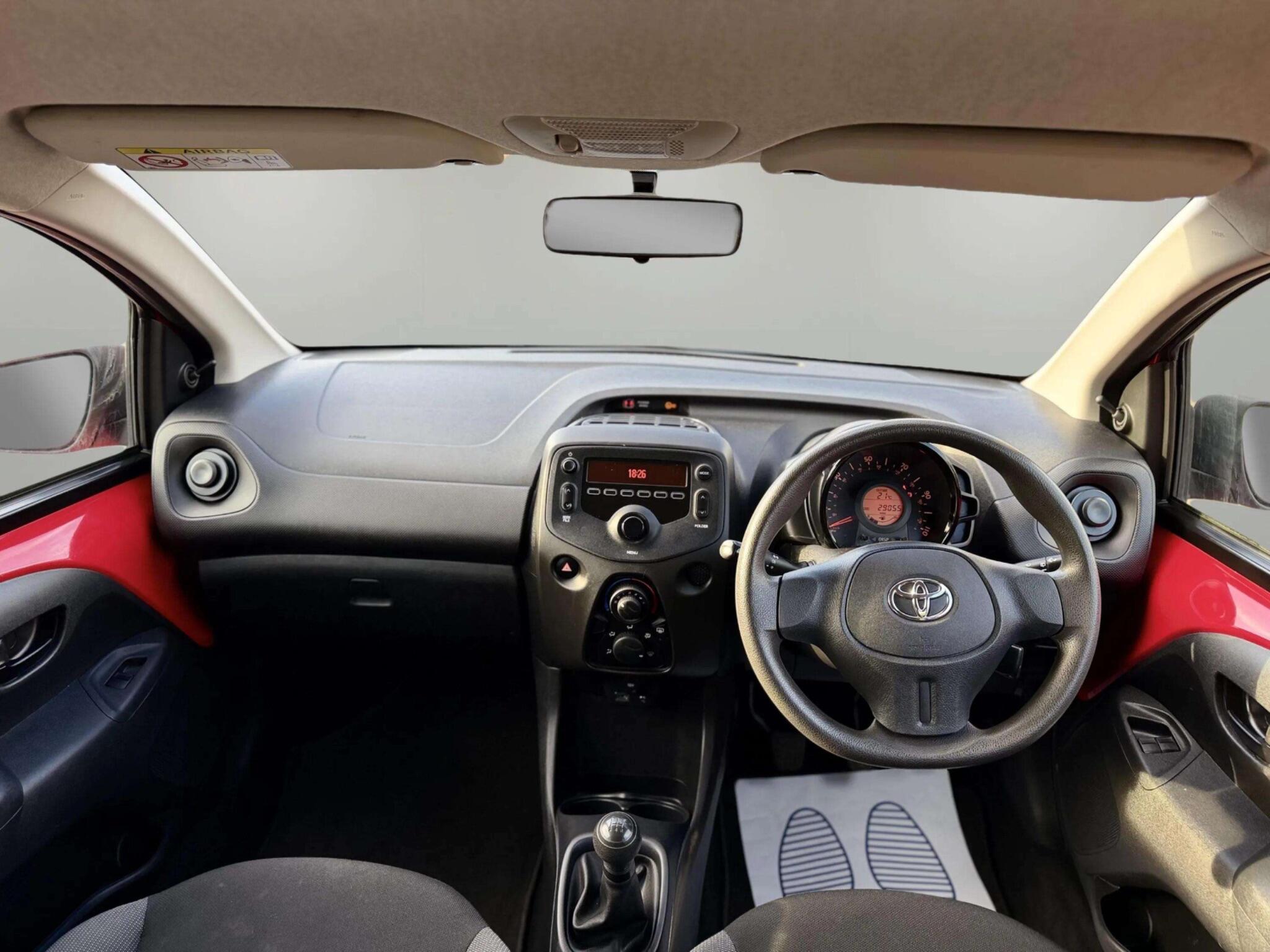 Toyota Aygo view 26