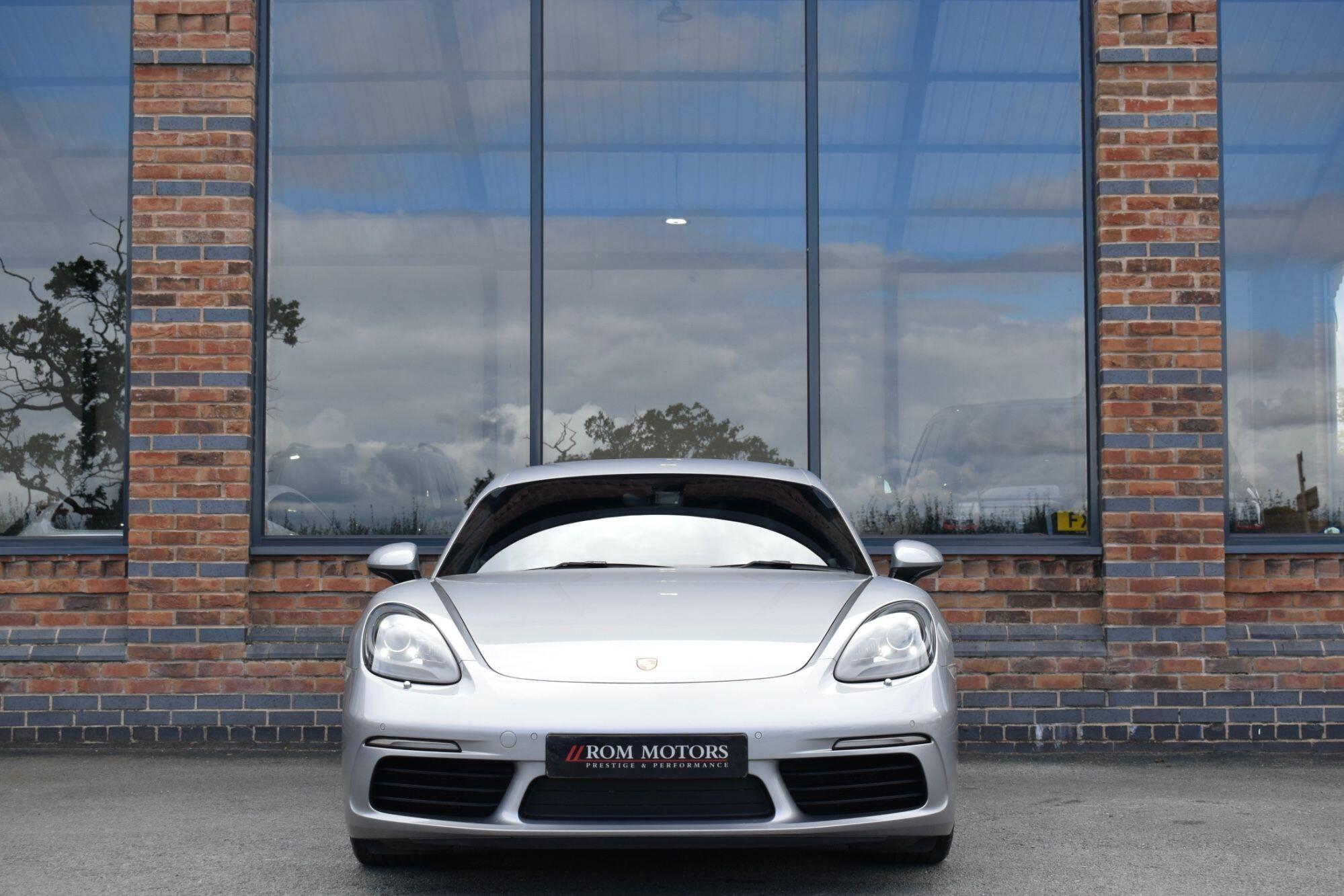 Porsche Cayman view 4