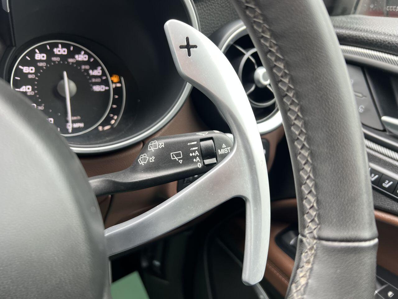Alfa Romeo Stelvio view 64