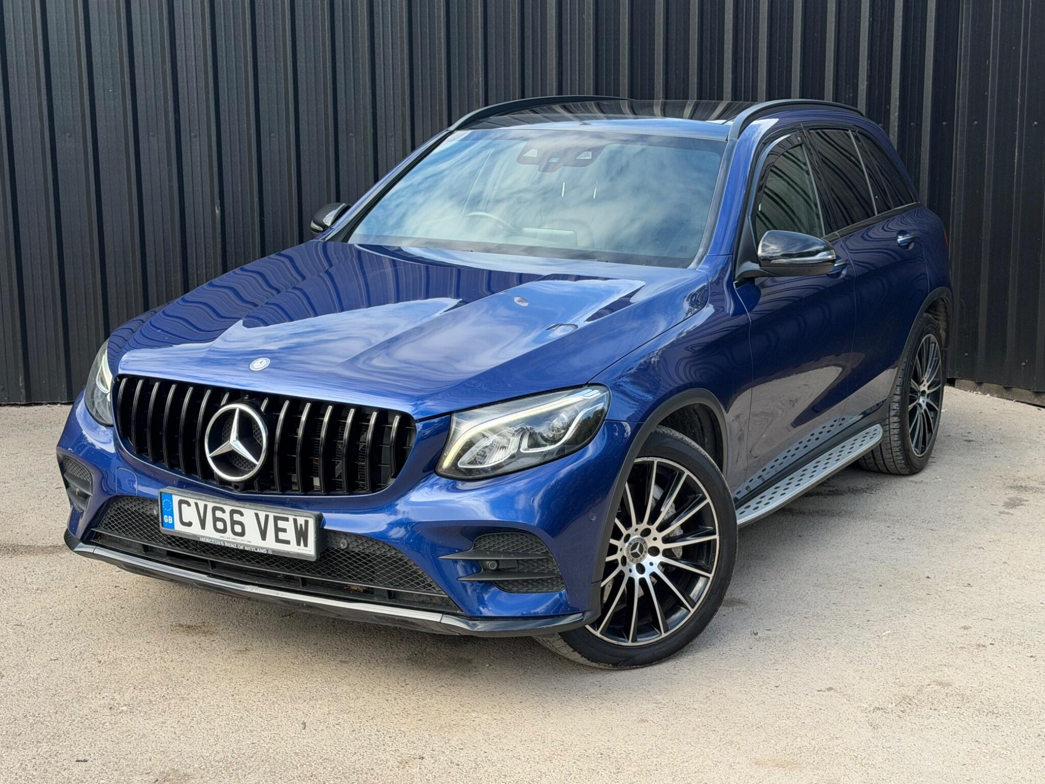 Mercedes-Benz GLC main image