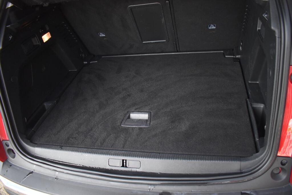 Peugeot 3008 view 45
