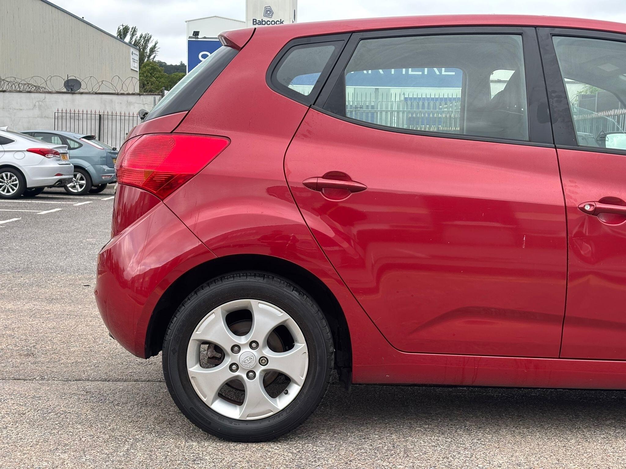 Kia Venga view 37