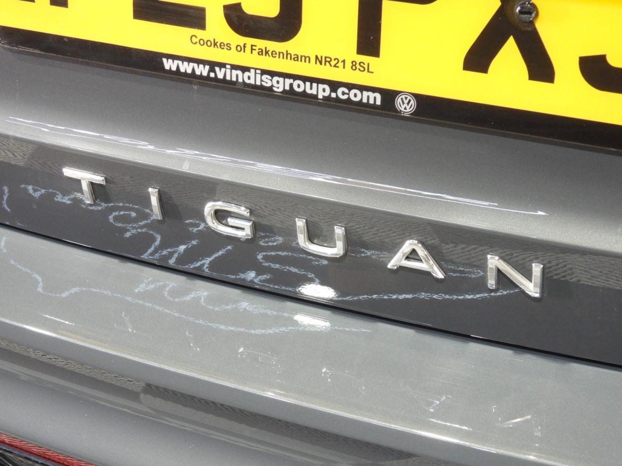 Volkswagen Tiguan view 44