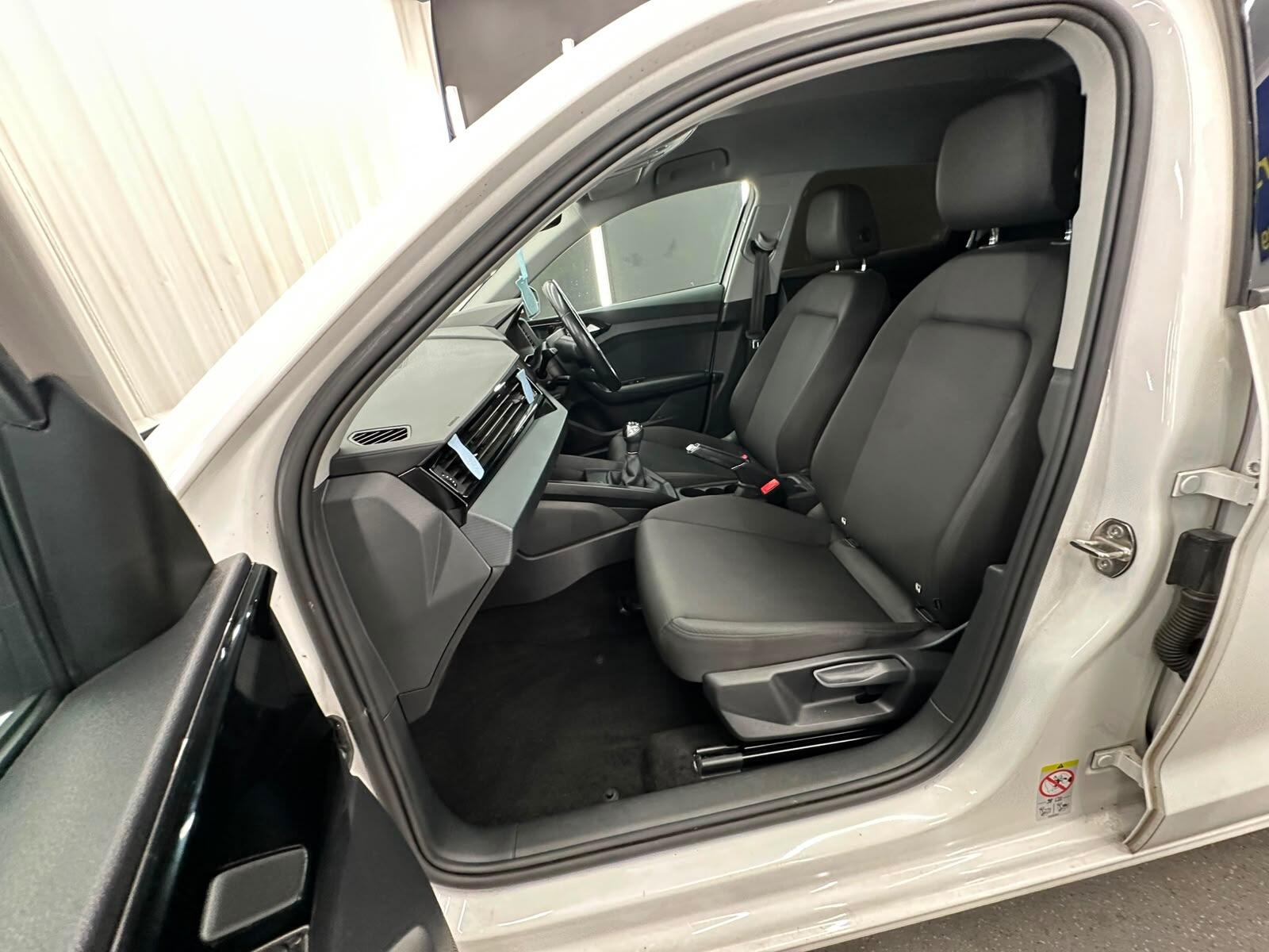 Audi A1 view 31