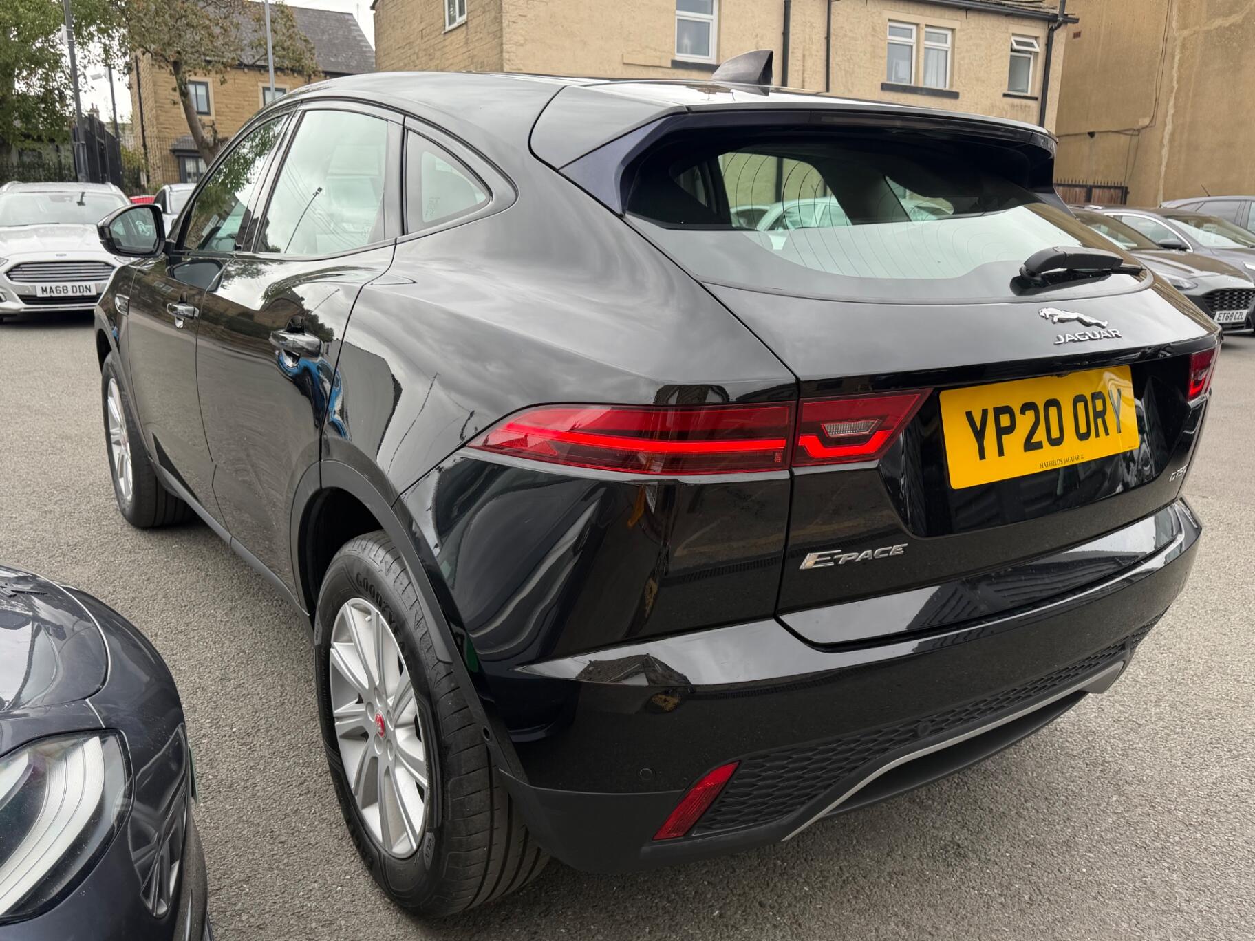 Jaguar E-Pace view 8