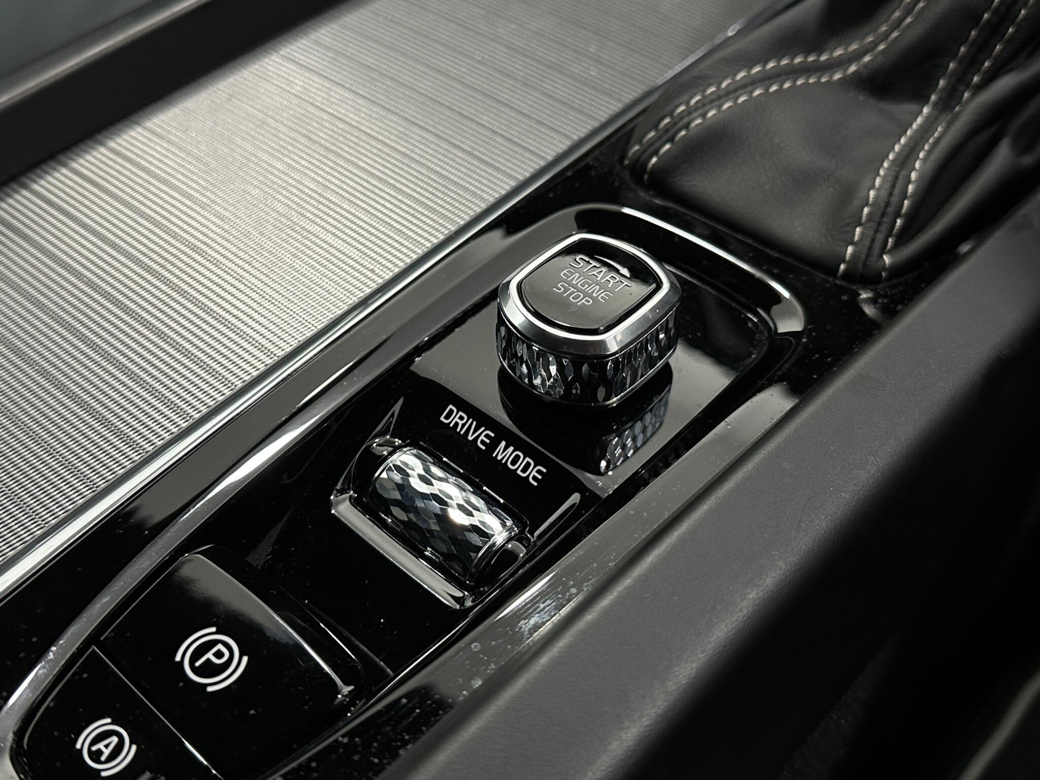 Volvo S60 view 21