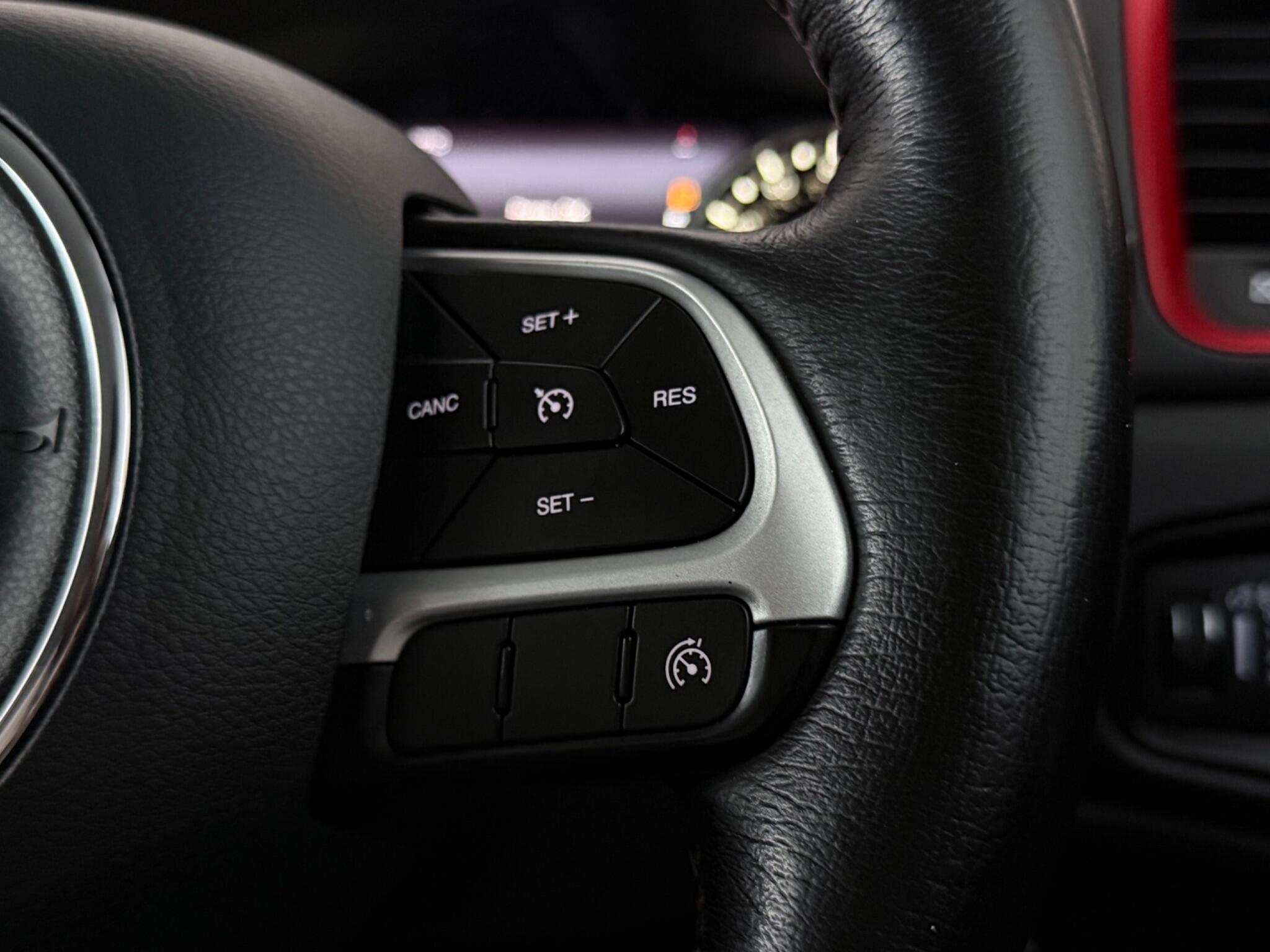 Jeep Renegade view 16